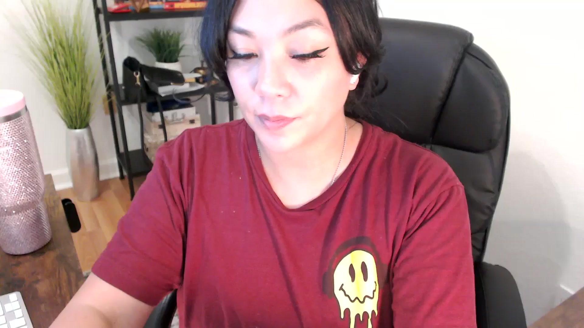 Gallery image thumbnail from MickaylaStar's myfreecams stream on, 02/05/2025, 19:50 image 3 of 20