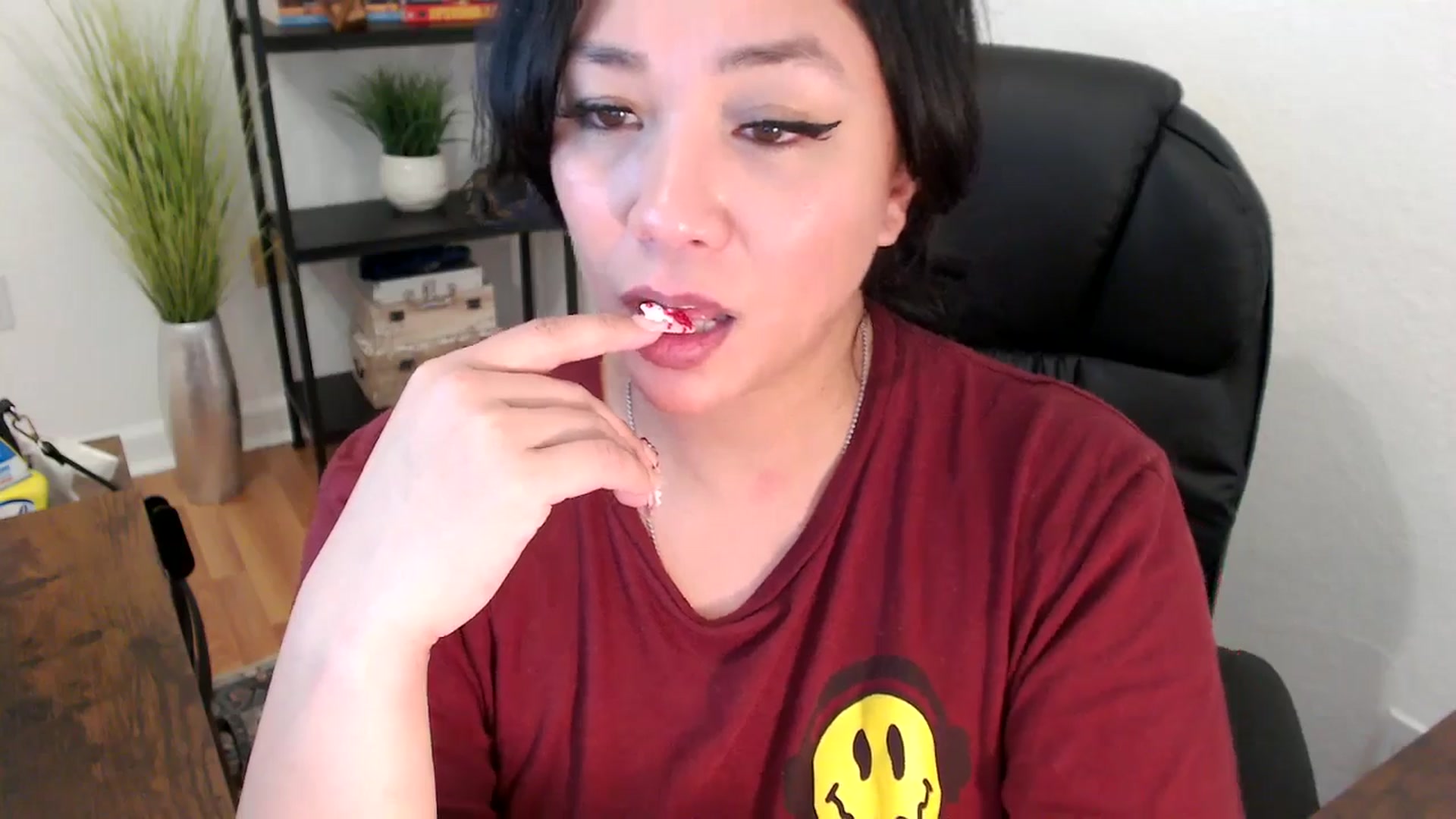 Gallery image thumbnail from MickaylaStar's myfreecams stream on, 02/05/2025, 21:44 image 8 of 20