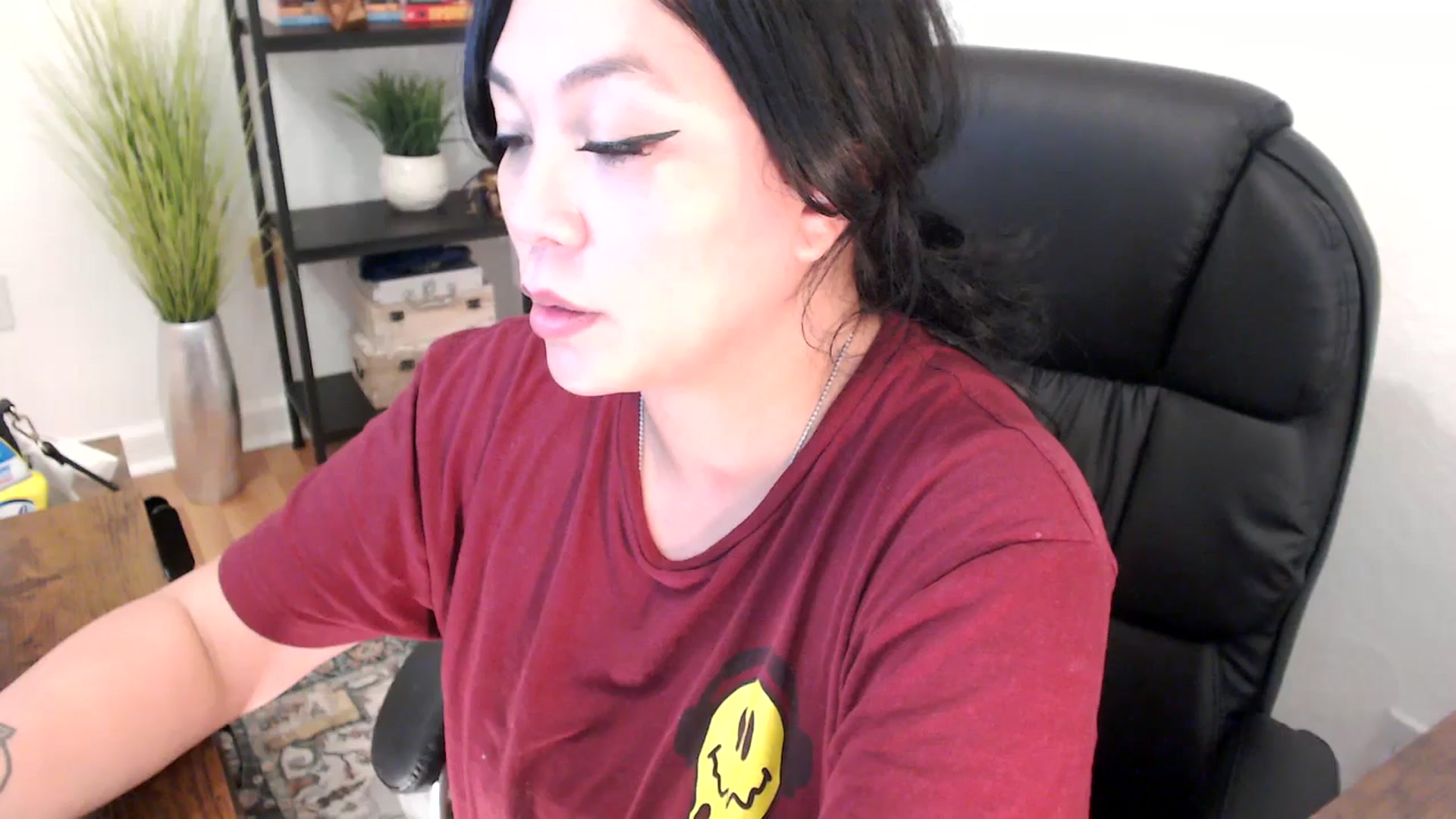 Gallery image thumbnail from MickaylaStar's myfreecams stream on, 02/05/2025, 21:44 image 5 of 20