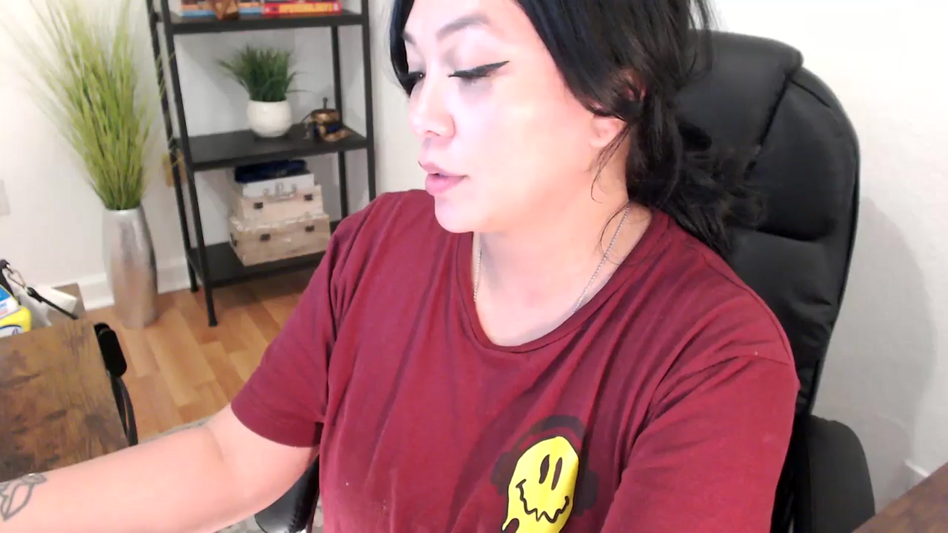 Gallery image thumbnail from MickaylaStar's myfreecams stream on, 02/05/2025, 21:44 image 11 of 20