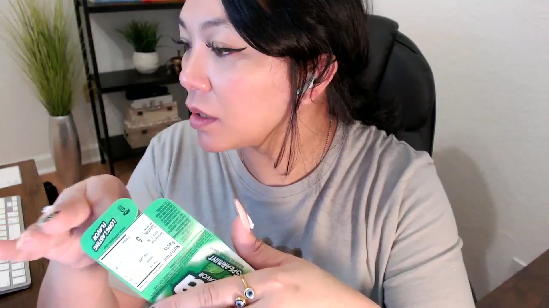 Gallery image thumbnail from MickaylaStar's myfreecams stream on, 02/06/2025, 16:47 image 4 of 20