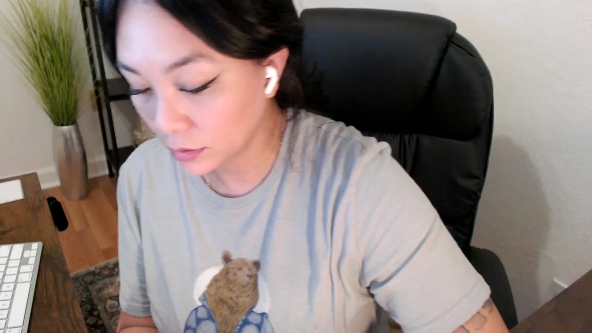 Gallery image thumbnail from MickaylaStar's myfreecams stream on, 02/06/2025, 18:08 image 9 of 20