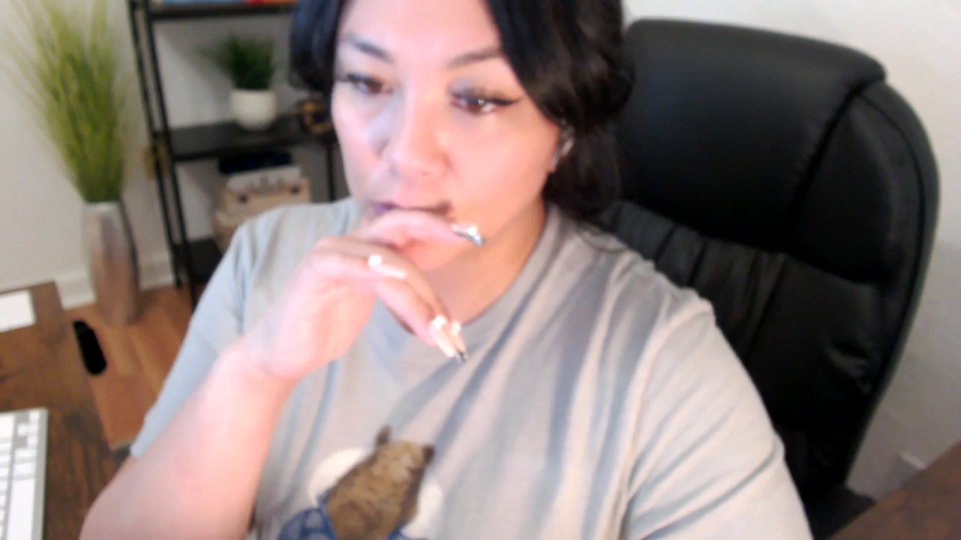 Gallery image thumbnail from MickaylaStar's myfreecams stream on, 02/06/2025, 18:33 image 3 of 20