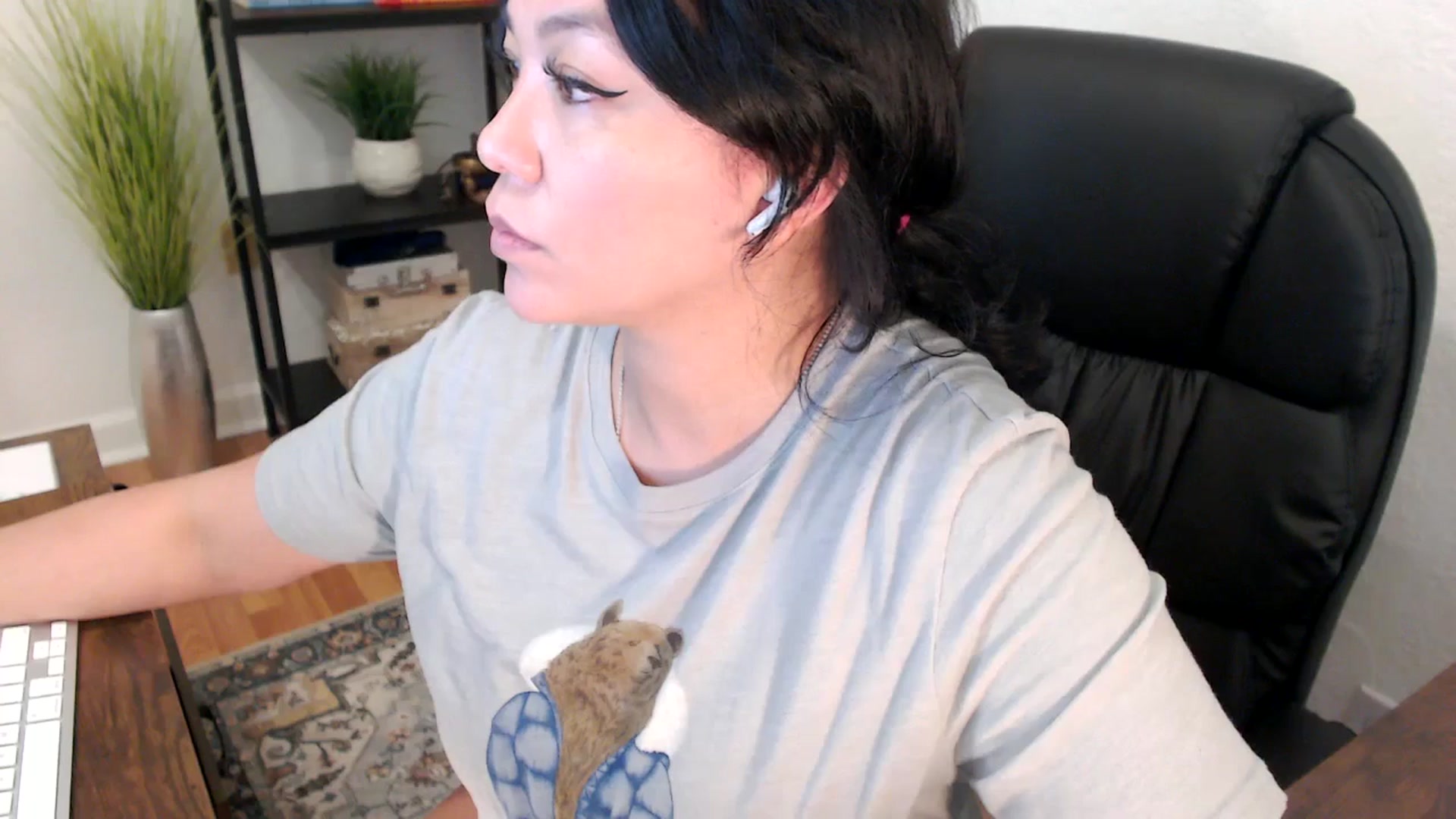 Gallery image thumbnail from MickaylaStar's myfreecams stream on, 02/06/2025, 18:33 image 8 of 20