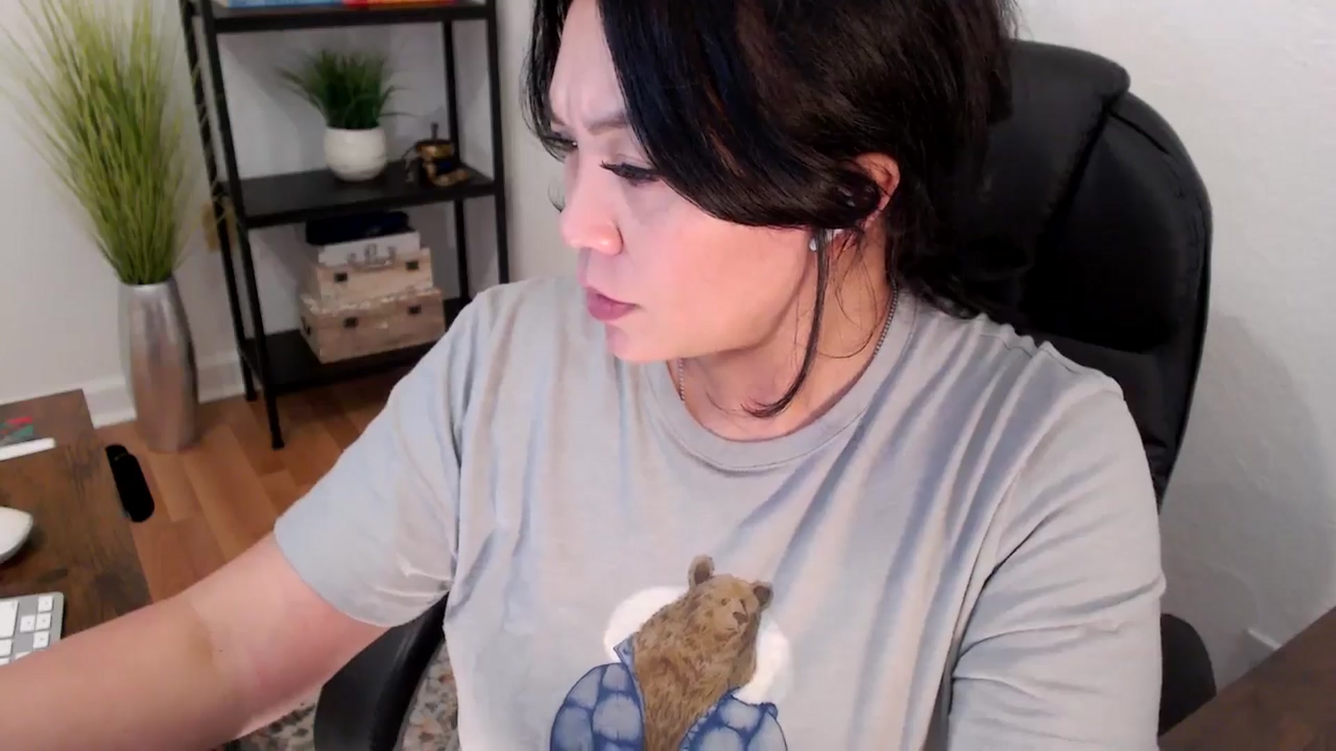 Gallery image thumbnail from MickaylaStar's myfreecams stream on, 02/06/2025, 21:54 image 3 of 20