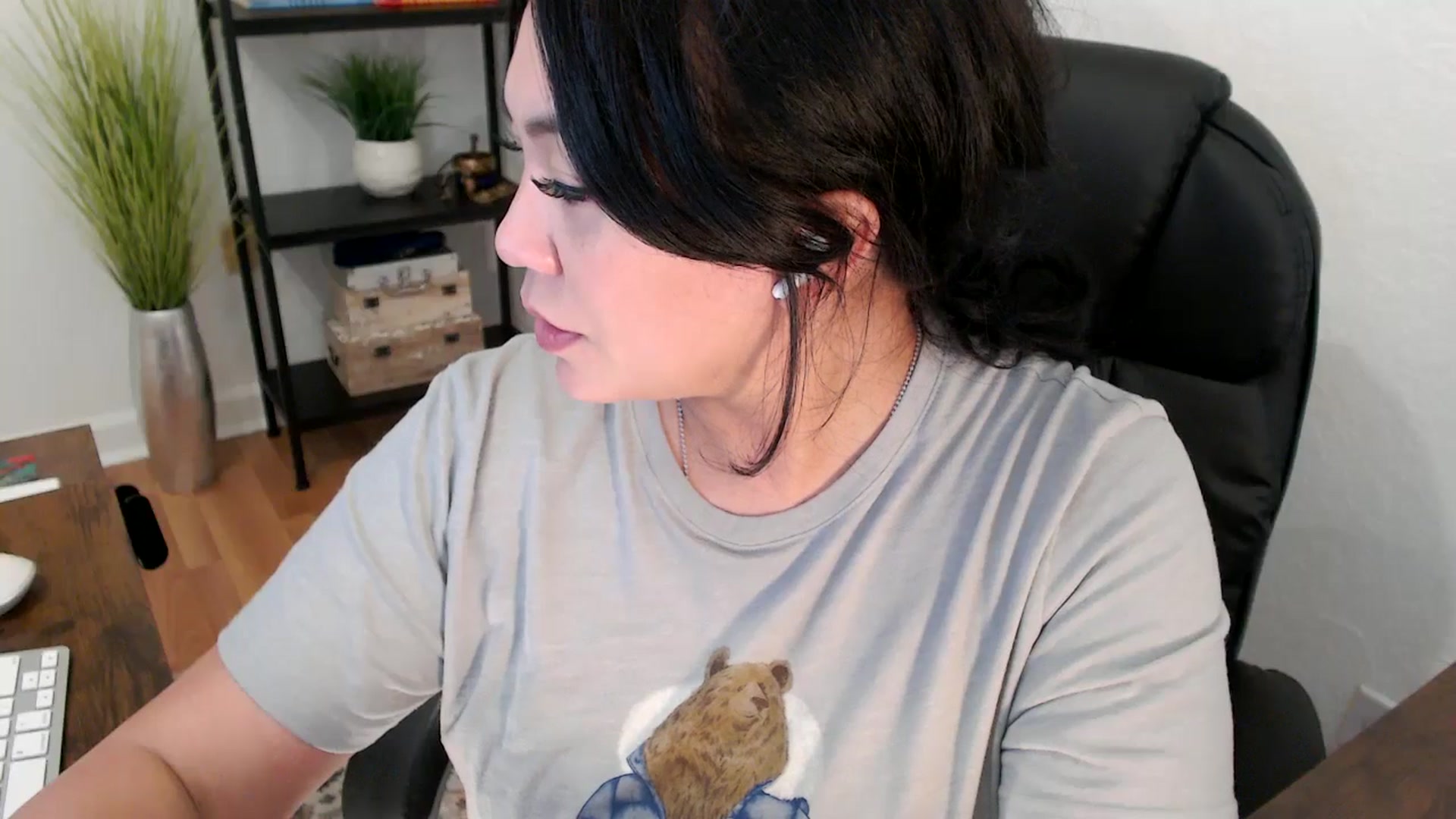Gallery image thumbnail from MickaylaStar's myfreecams stream on, 02/06/2025, 21:54 image 2 of 20