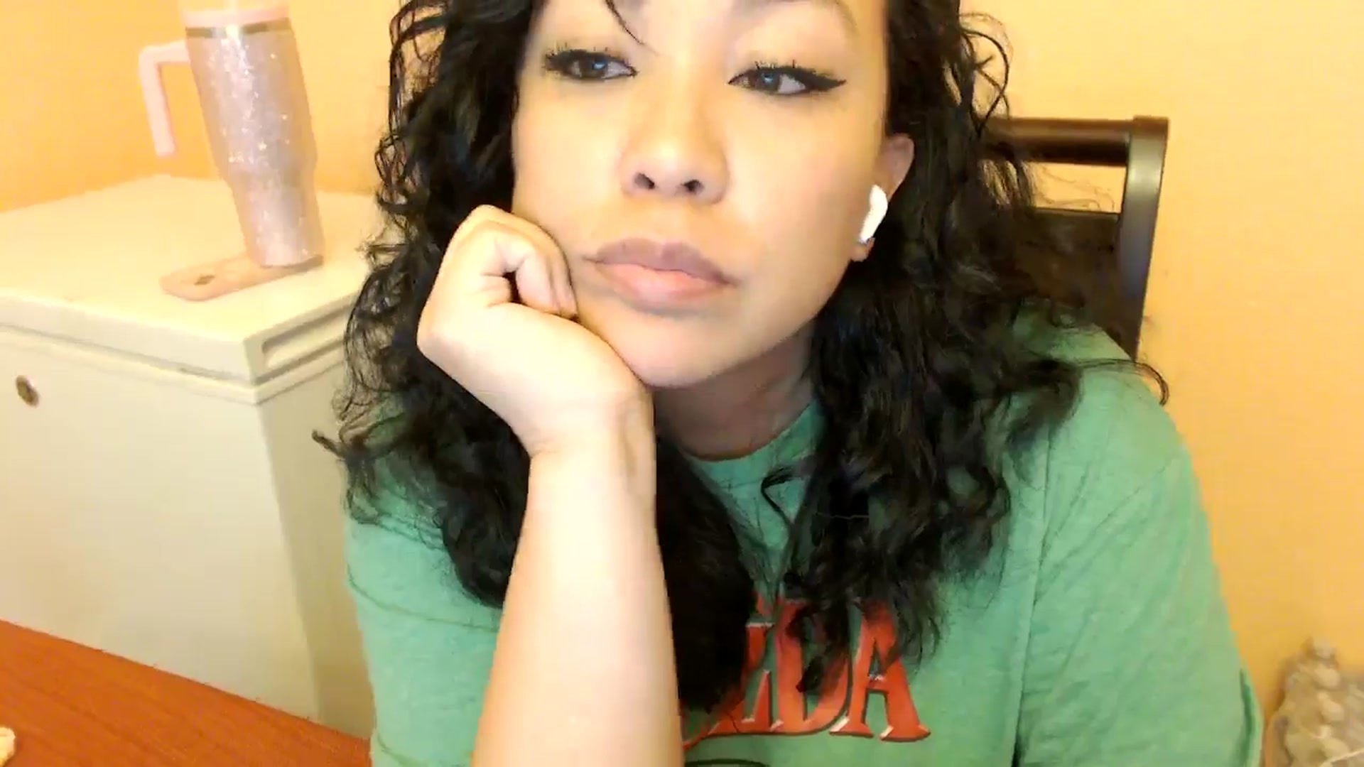 Gallery image thumbnail from MickaylaStar's myfreecams stream on, 02/10/2025, 21:05 image 5 of 20