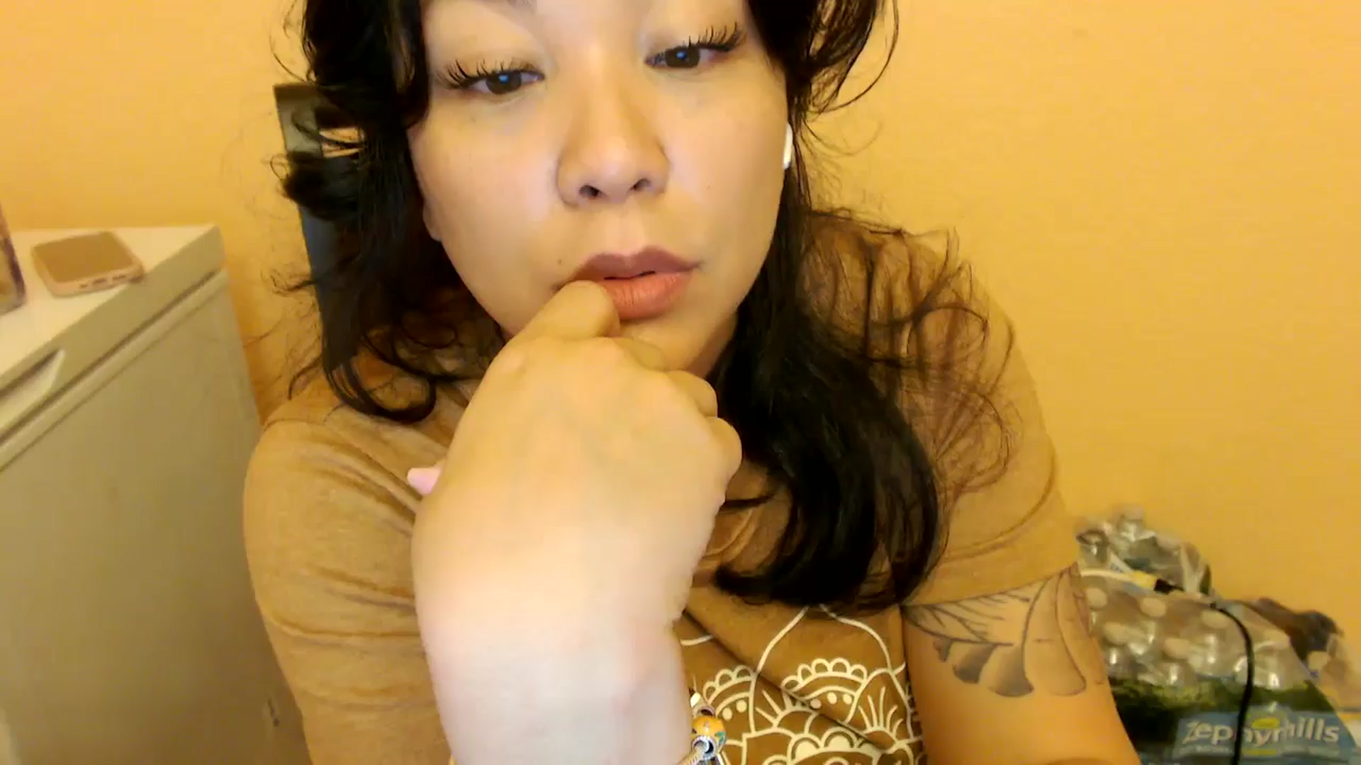 Gallery image thumbnail from MickaylaStar's myfreecams stream on, 02/11/2025, 16:49 image 9 of 20