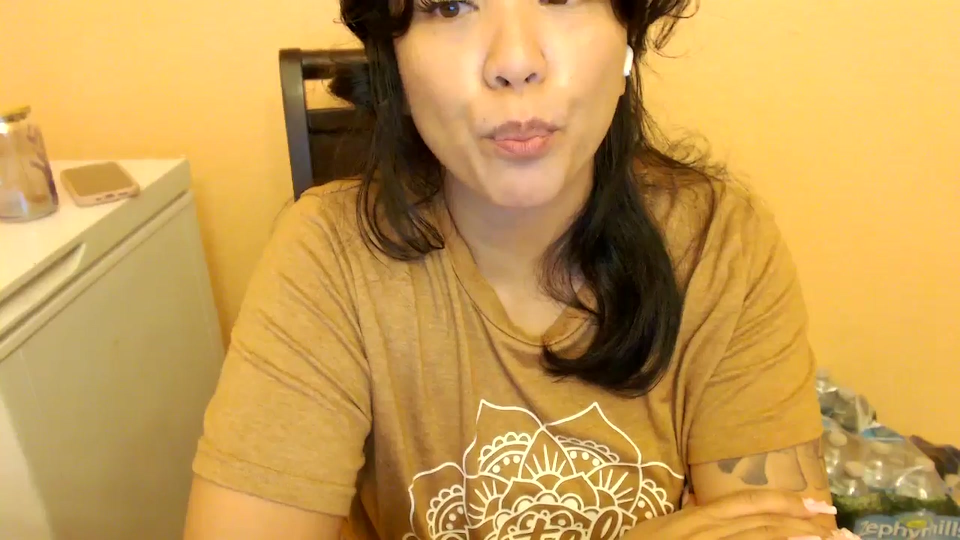 Gallery image thumbnail from MickaylaStar's myfreecams stream on, 02/11/2025, 16:49 image 16 of 20