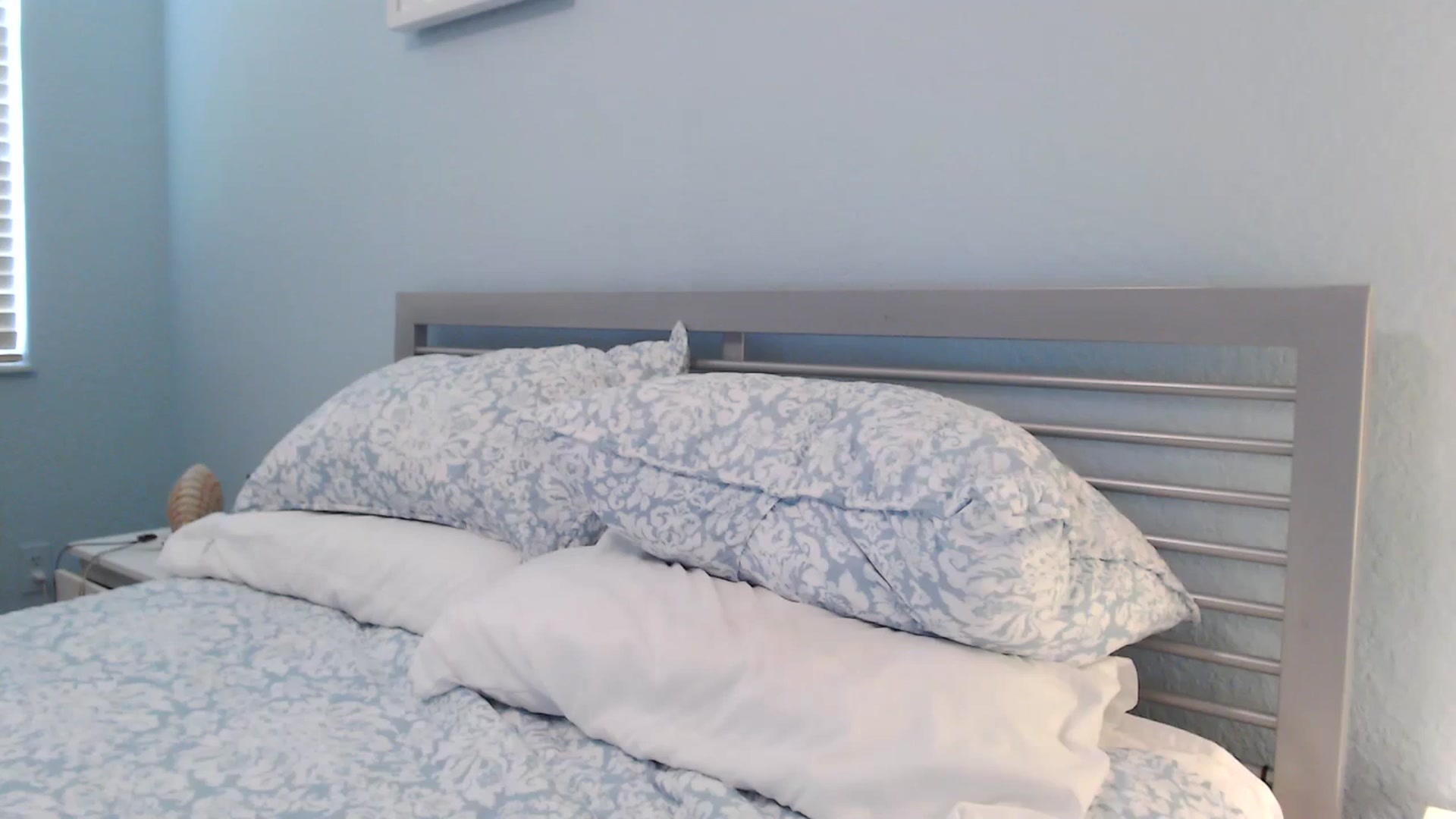 Gallery image thumbnail from MickaylaStar's myfreecams stream on, 02/11/2025, 20:04 image 7 of 20