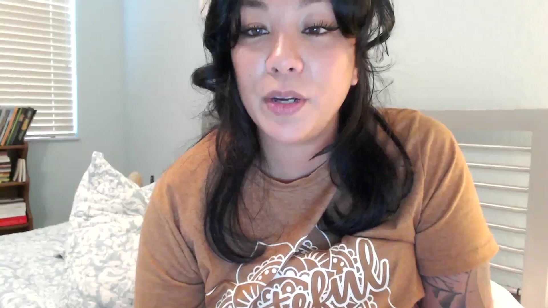 Gallery image thumbnail from MickaylaStar's myfreecams stream on, 02/11/2025, 20:04 image 11 of 20