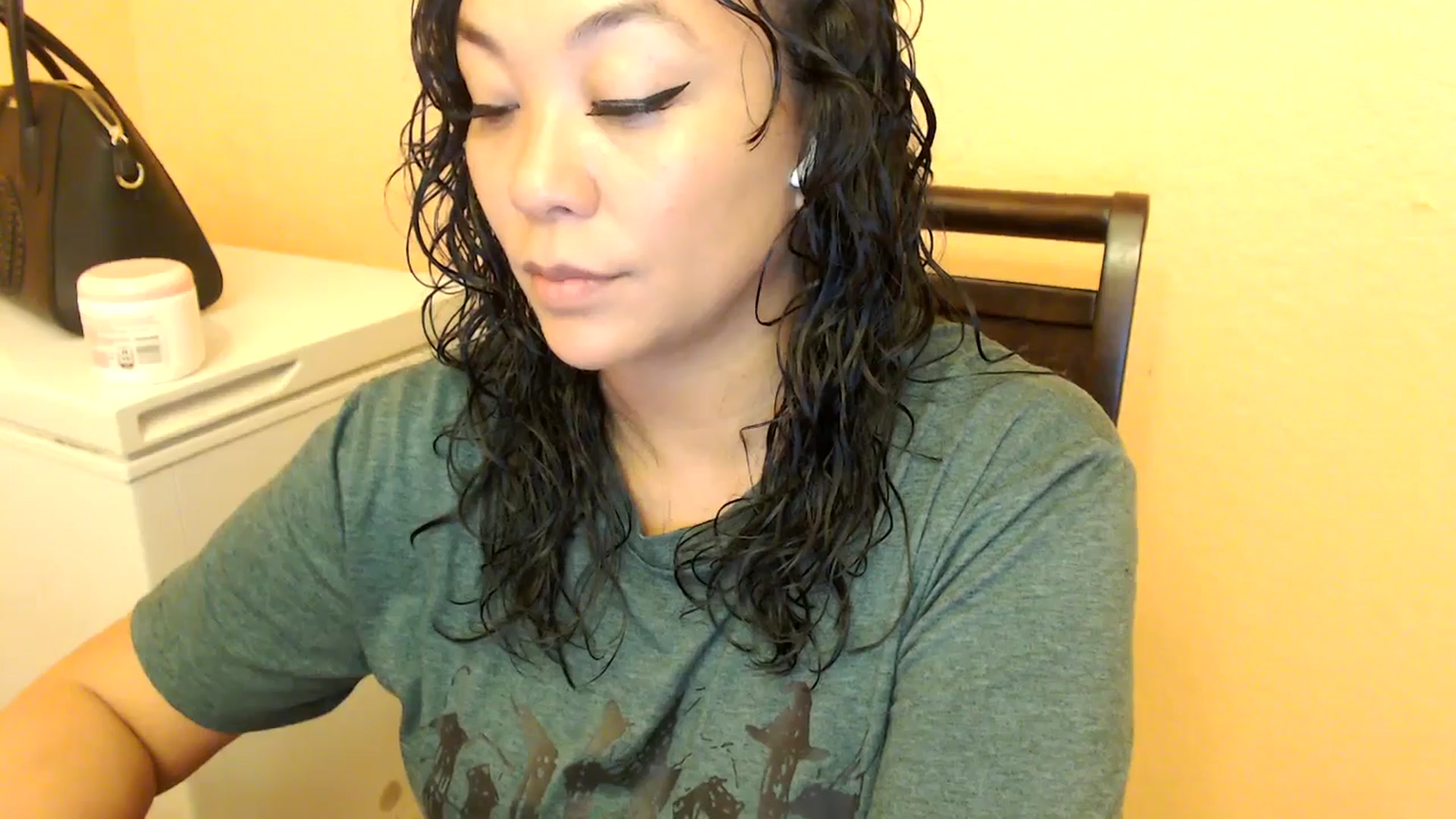 Gallery image thumbnail from MickaylaStar's myfreecams stream on, 02/17/2025, 16:52 image 5 of 20