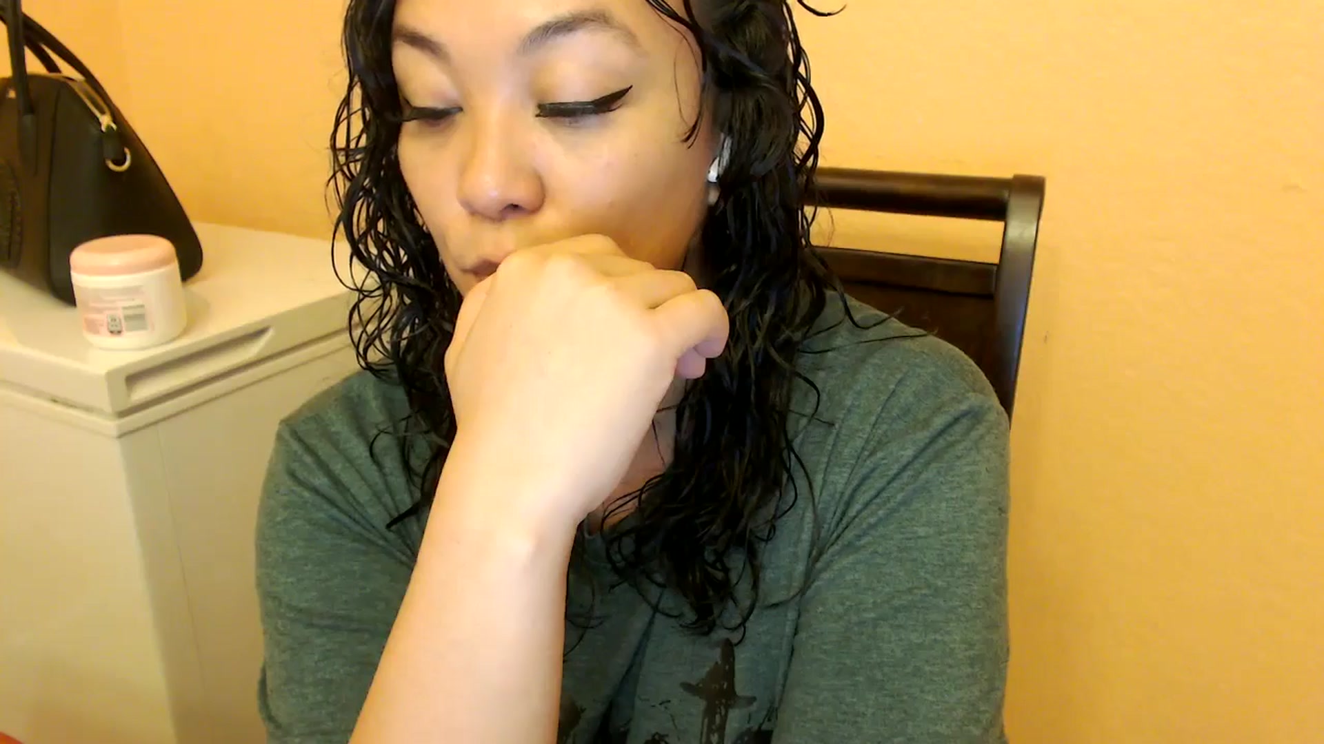 Gallery image thumbnail from MickaylaStar's myfreecams stream on, 02/17/2025, 16:52 image 6 of 20