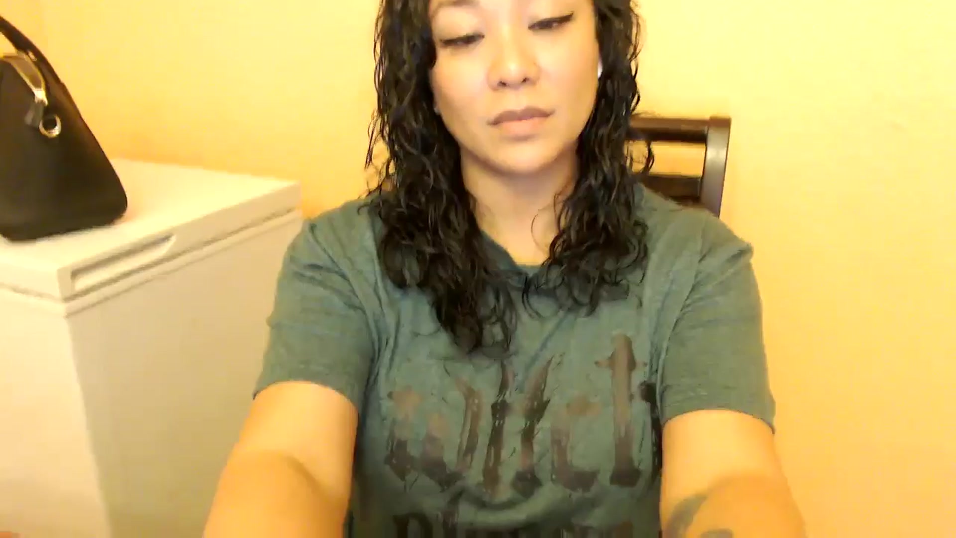 Gallery image thumbnail from MickaylaStar's myfreecams stream on, 02/17/2025, 17:33 image 16 of 20