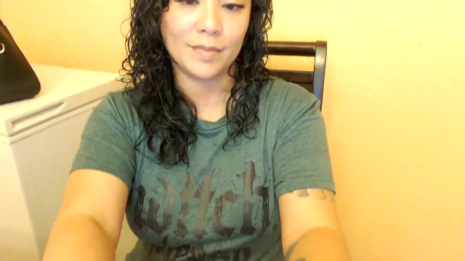 Gallery image thumbnail from MickaylaStar's myfreecams stream on, 02/17/2025, 18:47 image 6 of 20
