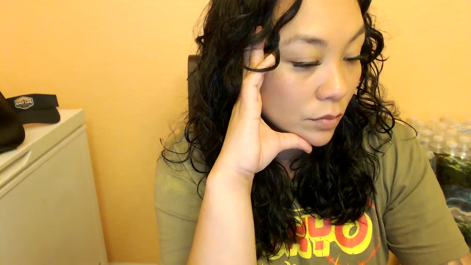 Gallery image thumbnail from MickaylaStar's myfreecams stream on, 02/20/2025, 17:51 image 15 of 20