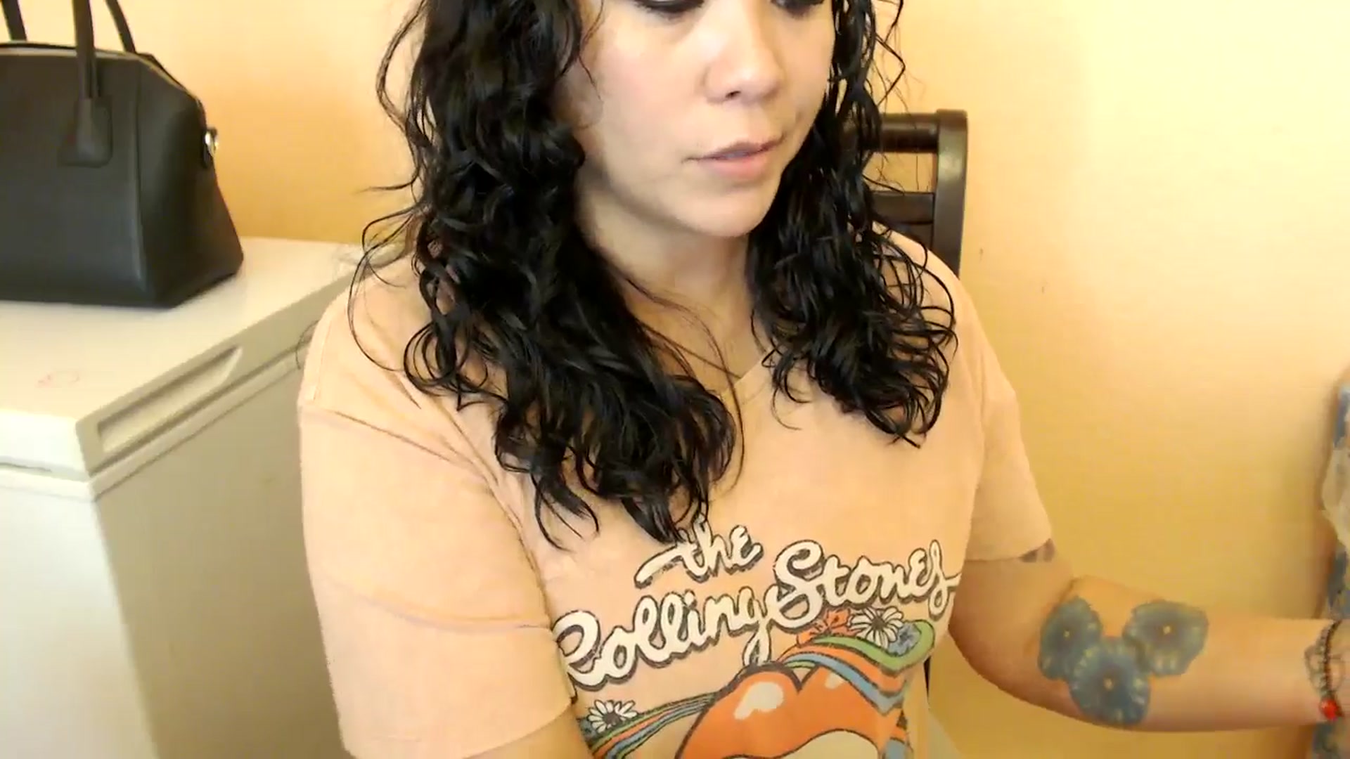 Gallery image thumbnail from MickaylaStar's myfreecams stream on, 02/22/2025, 17:01 image 15 of 20