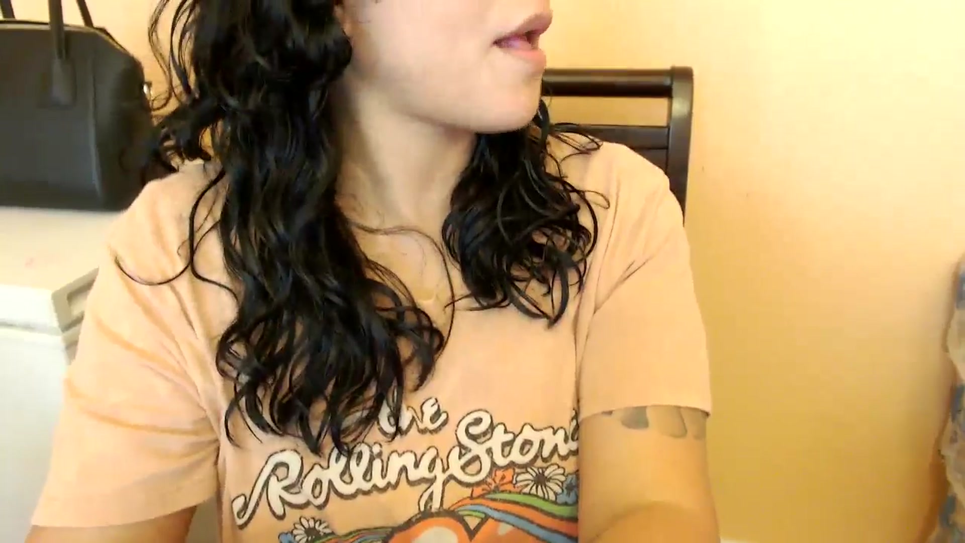 Gallery image thumbnail from MickaylaStar's myfreecams stream on, 02/22/2025, 17:01 image 18 of 20