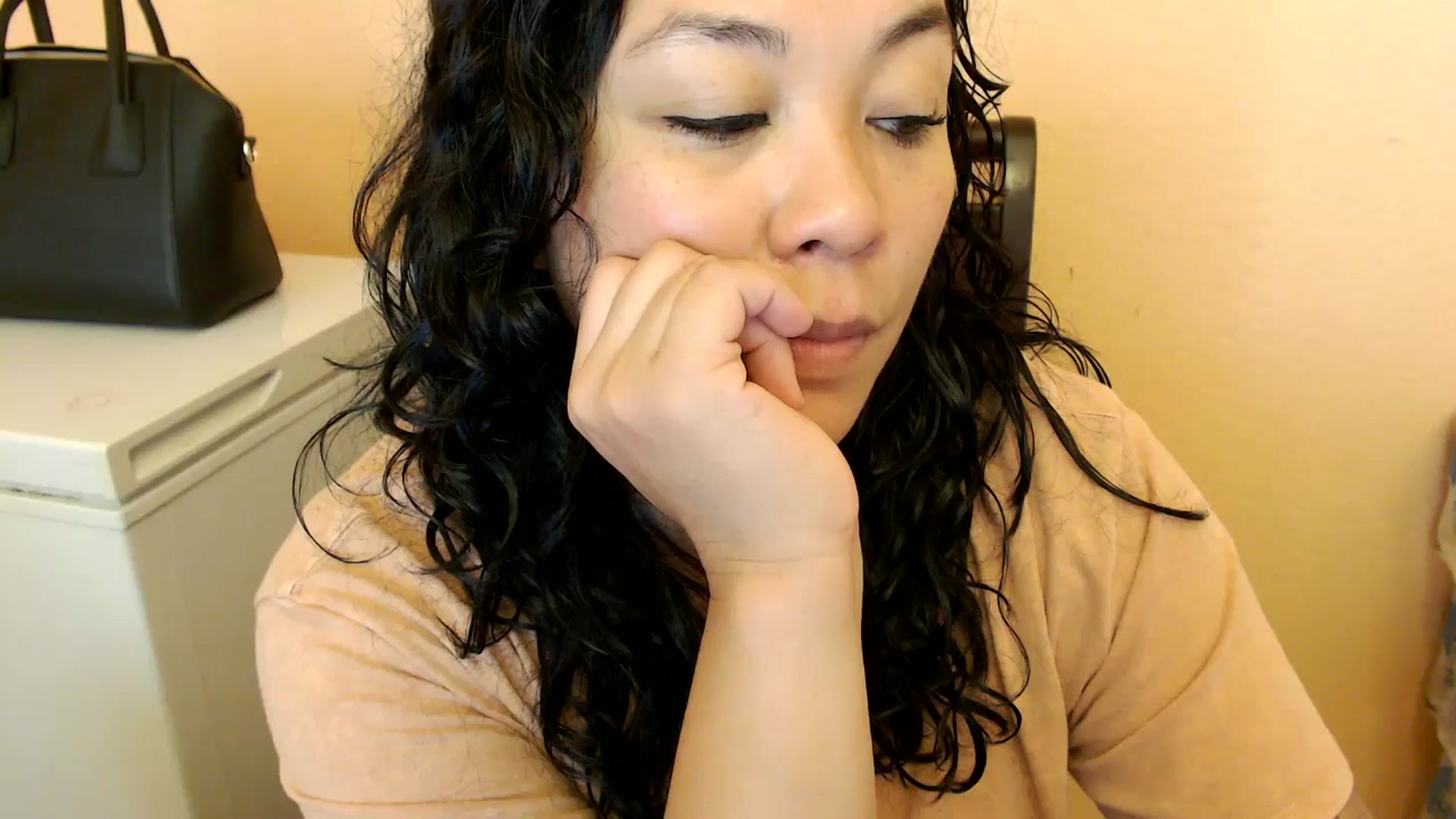 Gallery image thumbnail from MickaylaStar's myfreecams stream on, 02/22/2025, 17:54 image 1 of 20