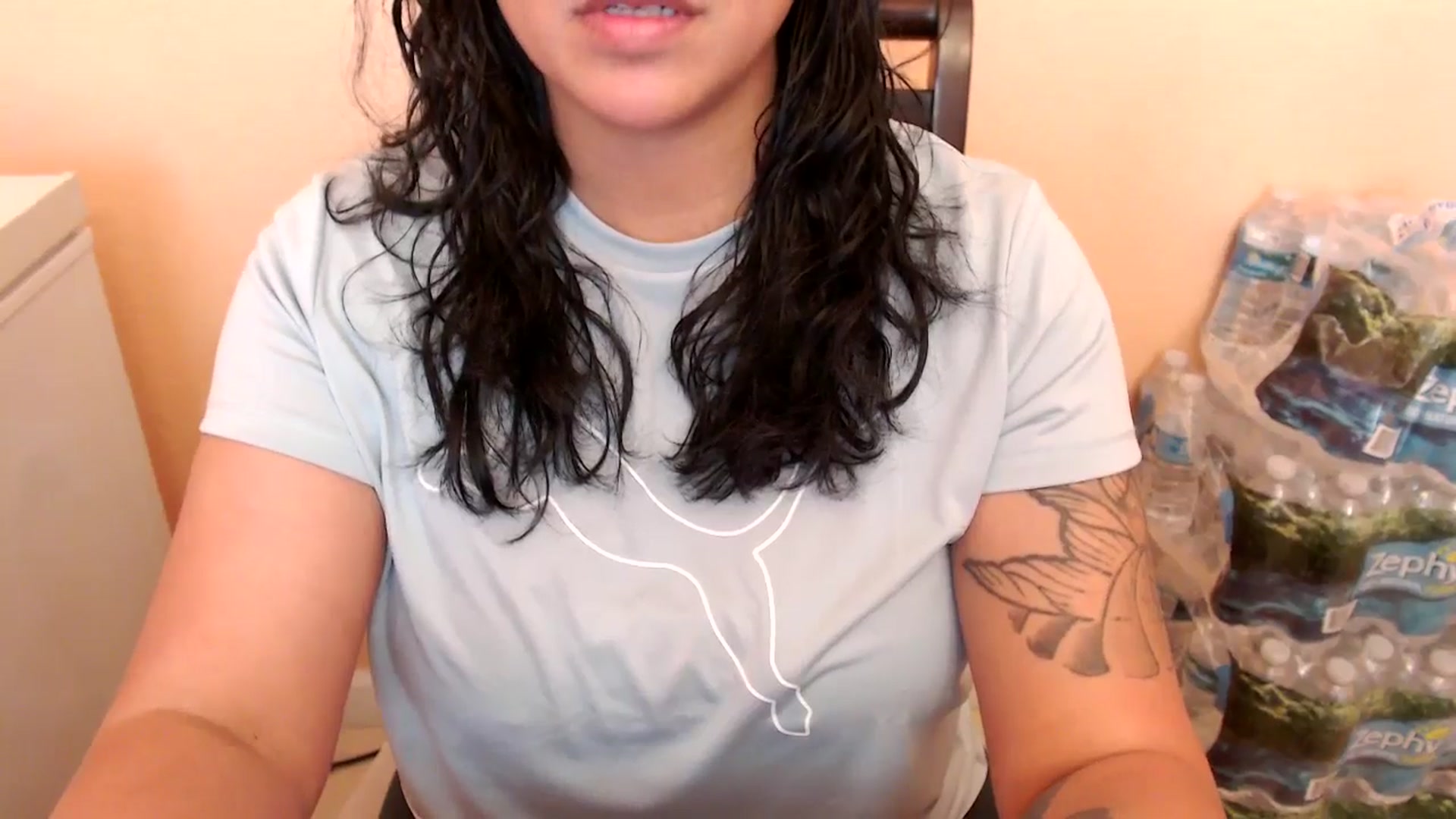 Gallery image thumbnail from MickaylaStar's myfreecams stream on, 02/23/2025, 16:01 image 17 of 20