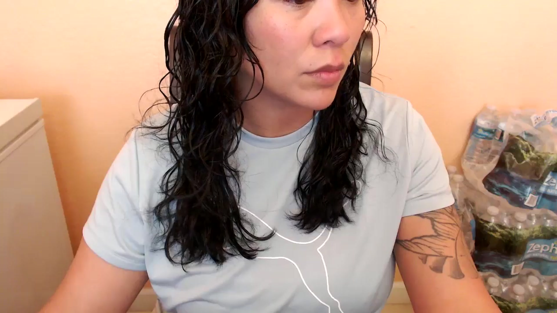 Gallery image thumbnail from MickaylaStar's myfreecams stream on, 02/23/2025, 16:01 image 7 of 20