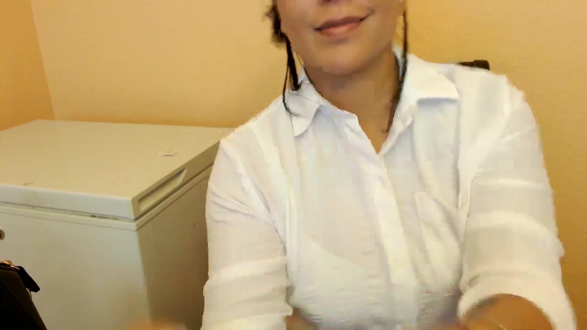 Gallery image thumbnail from MickaylaStar's myfreecams stream on, 02/25/2025, 17:42 image 10 of 20