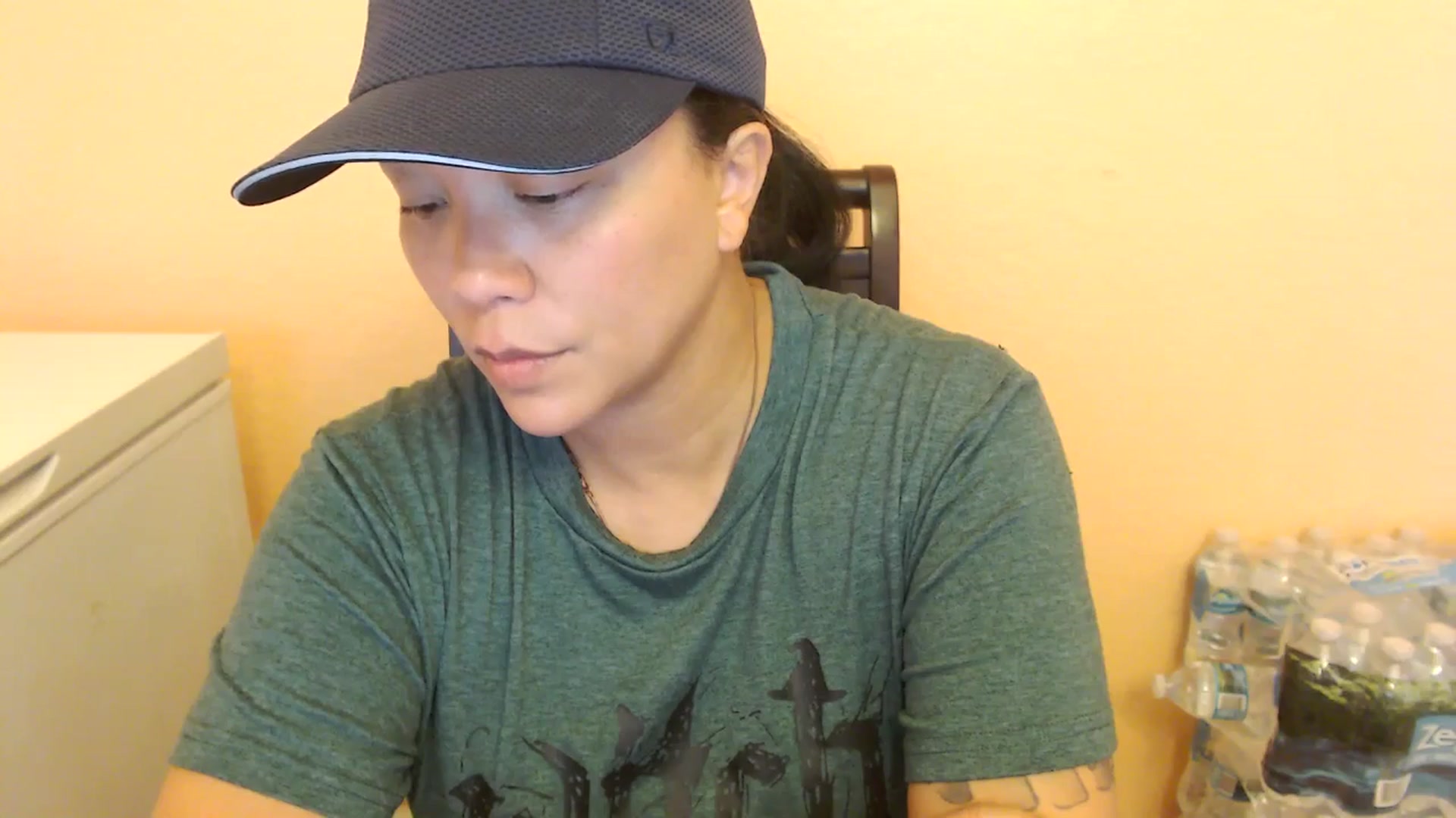 Gallery image thumbnail from MickaylaStar's myfreecams stream on, 02/26/2025, 21:29 image 17 of 20
