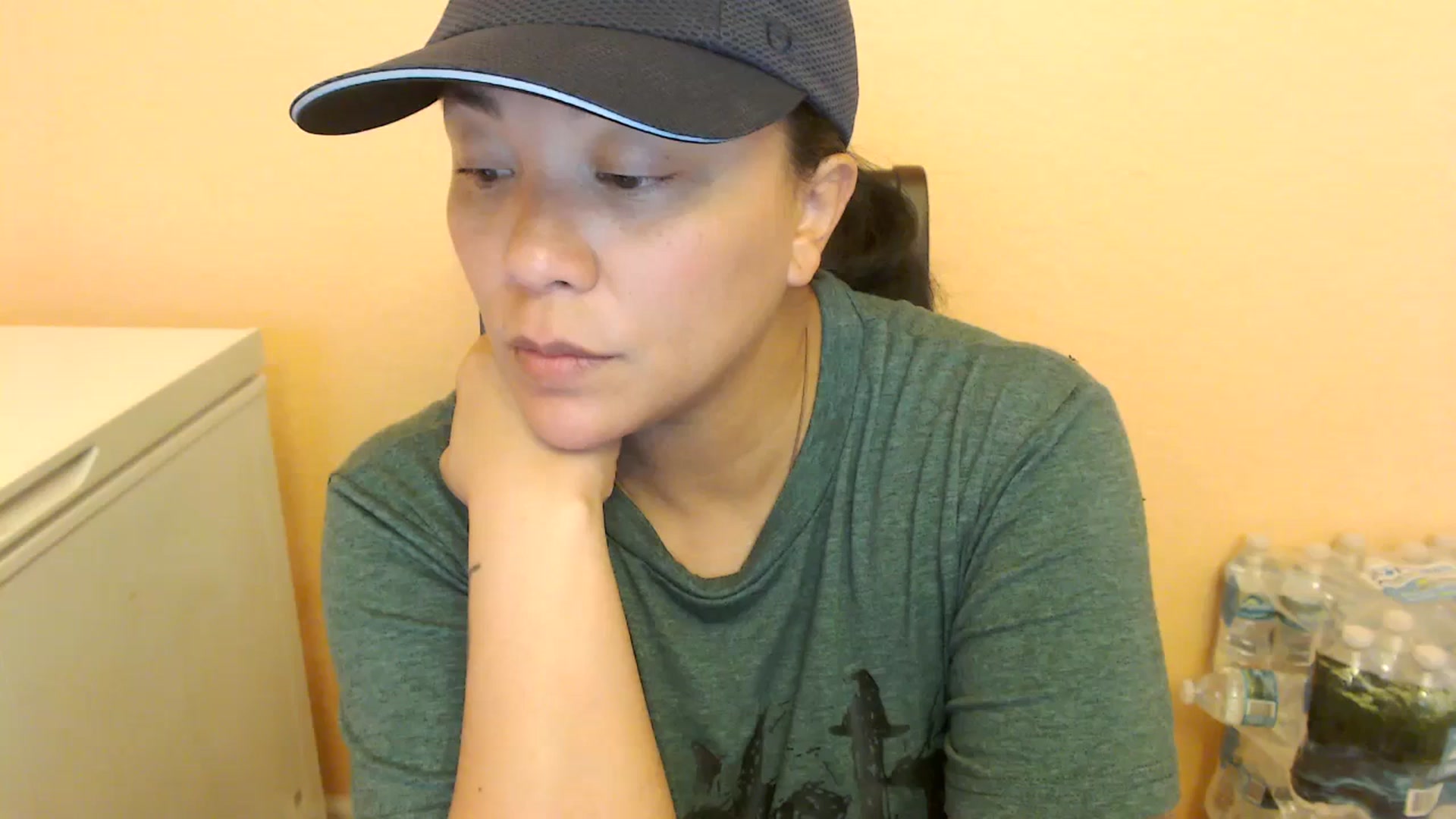 Gallery image thumbnail from MickaylaStar's myfreecams stream on, 02/26/2025, 21:29 image 16 of 20