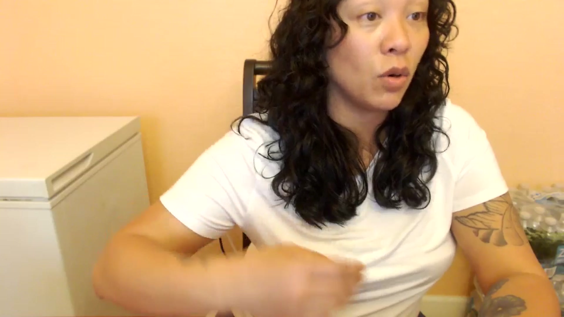 Gallery image thumbnail from MickaylaStar's myfreecams stream on, 02/27/2025, 16:12 image 15 of 20
