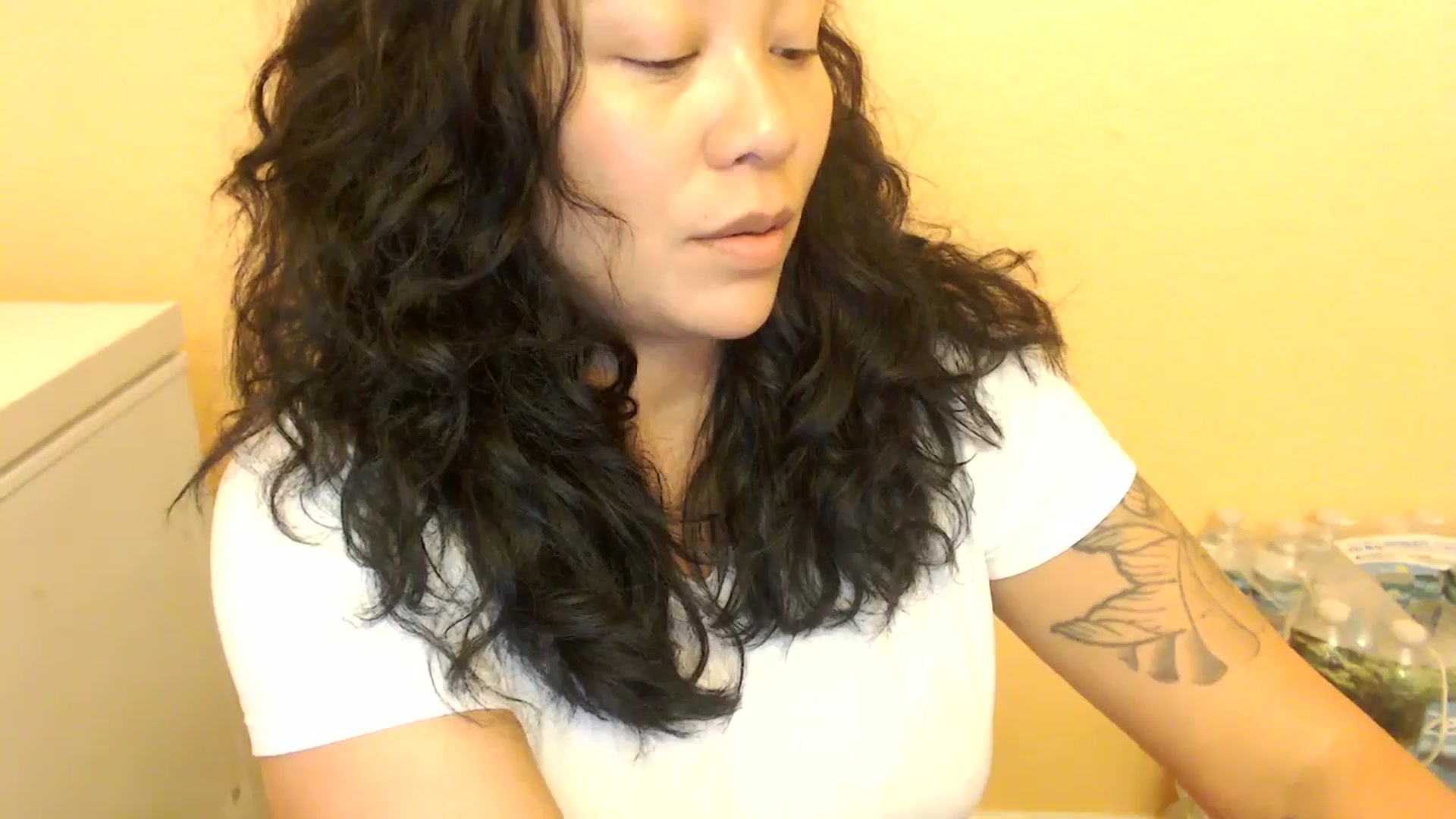 Gallery image thumbnail from MickaylaStar's myfreecams stream on, 02/28/2025, 20:52 image 15 of 20