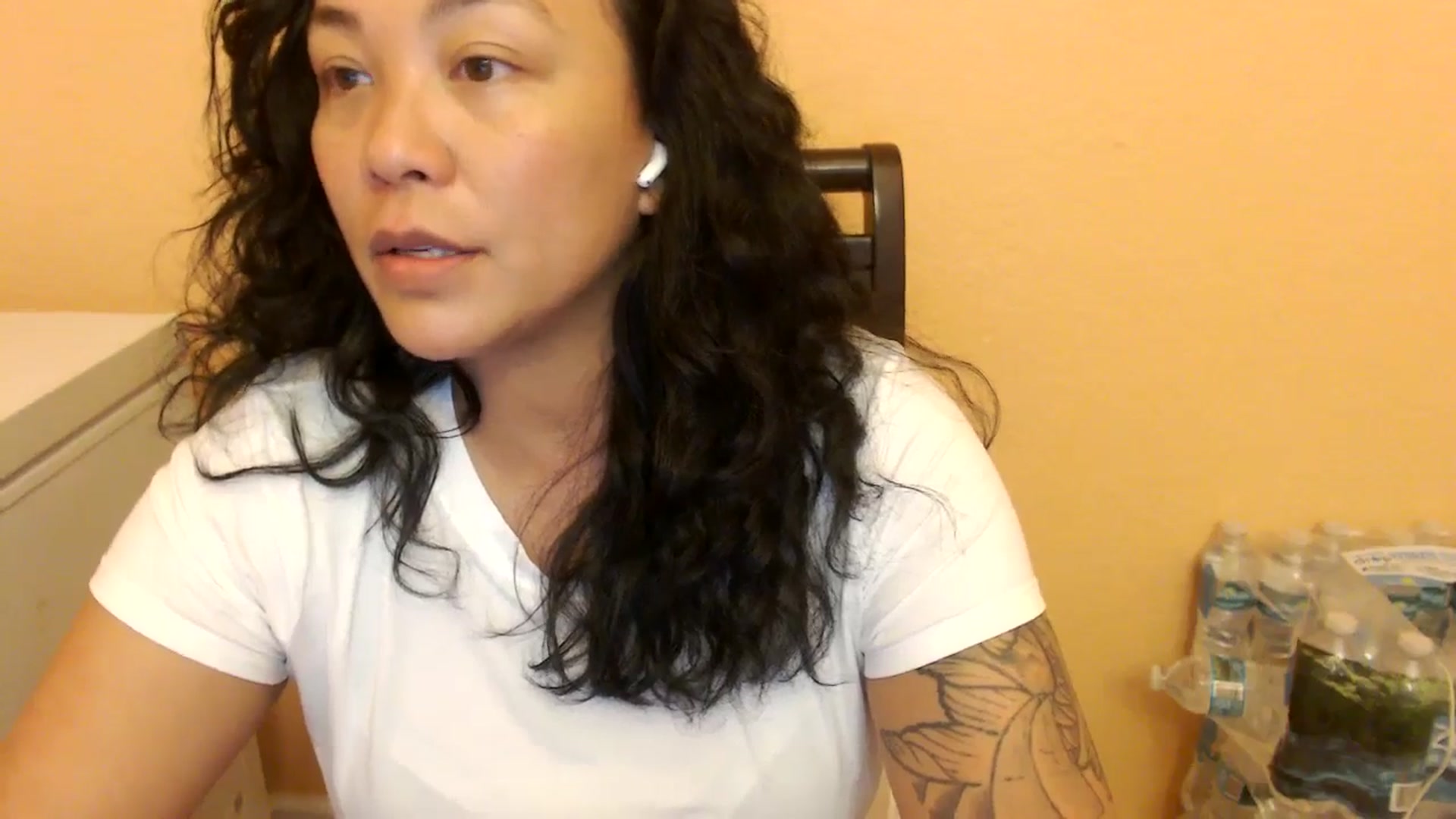 Gallery image thumbnail from MickaylaStar's myfreecams stream on, 02/28/2025, 20:52 image 12 of 20