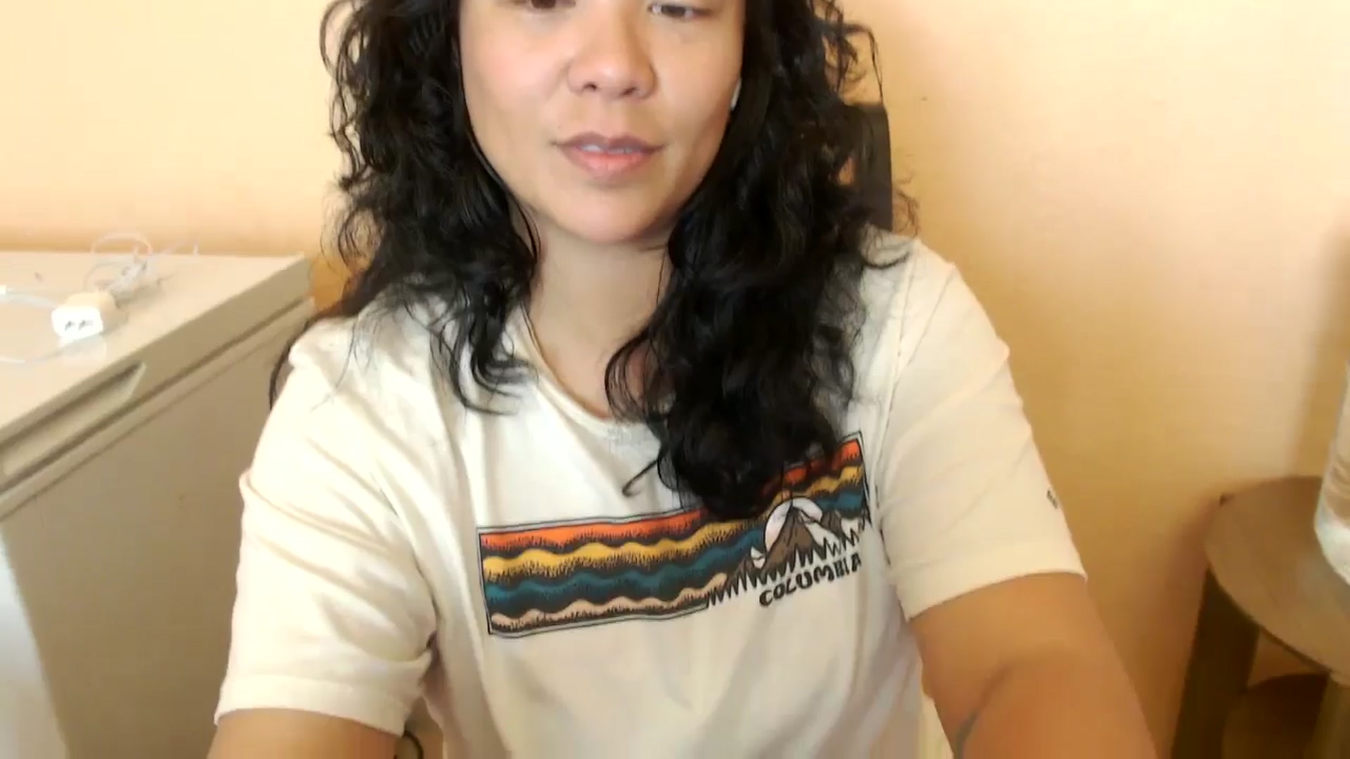 Gallery image thumbnail from MickaylaStar's myfreecams stream on, 03/03/2025, 16:03 image 11 of 20