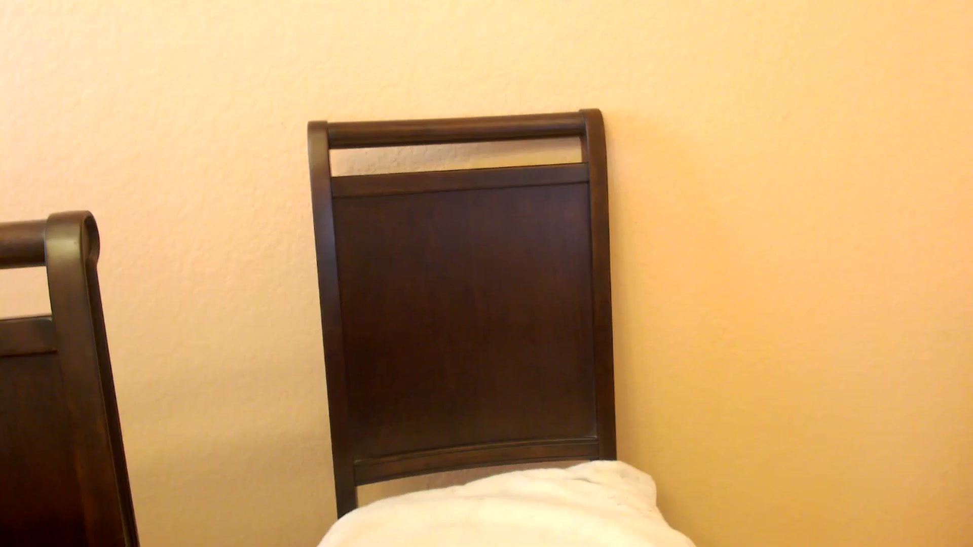 Gallery image thumbnail from MickaylaStar's myfreecams stream on, 03/05/2025, 19:41 image 10 of 20