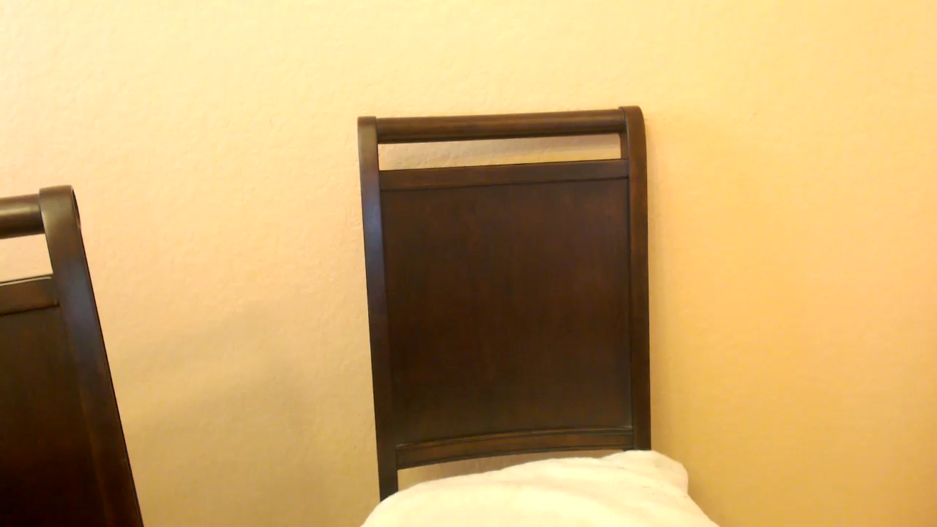 Gallery image thumbnail from MickaylaStar's myfreecams stream on, 03/05/2025, 21:18 image 6 of 20