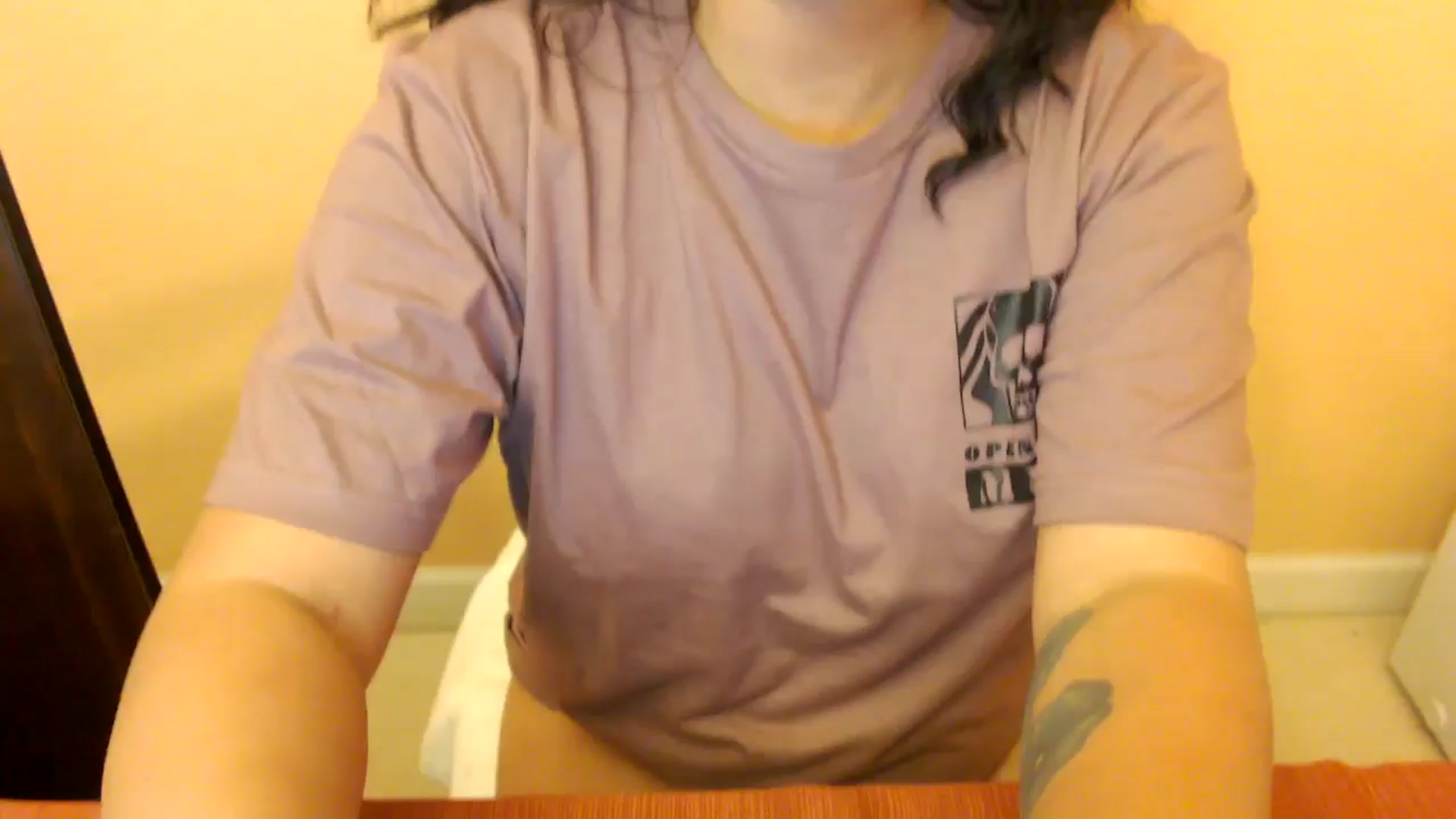 Gallery image thumbnail from MickaylaStar's myfreecams stream on, 03/05/2025, 21:37 image 9 of 20