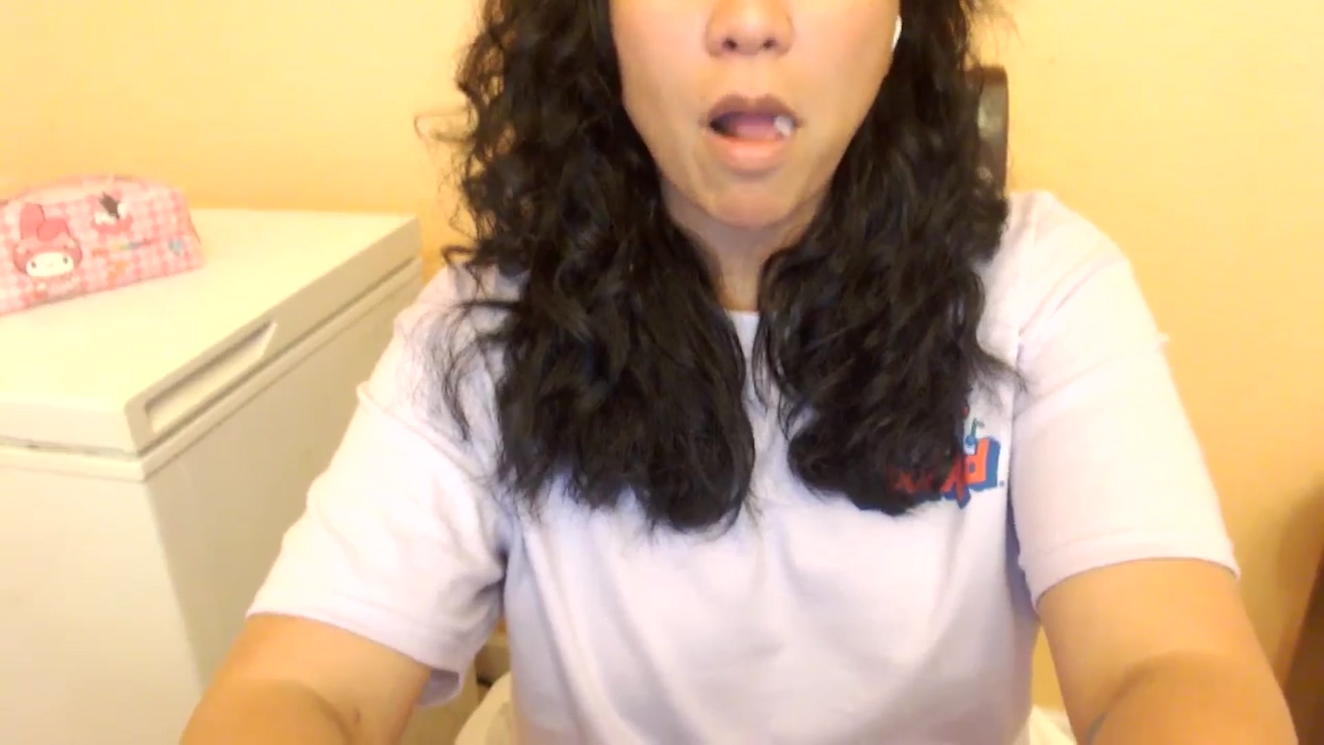 Gallery image thumbnail from MickaylaStar's myfreecams stream on, 03/07/2025, 18:12 image 12 of 20