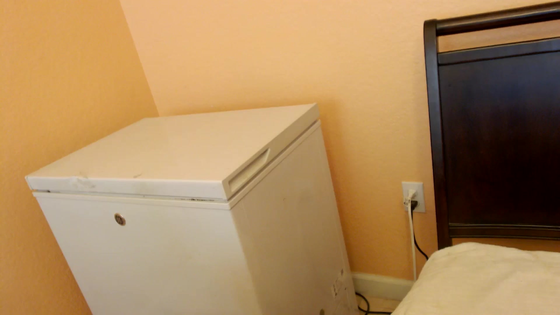 Gallery image thumbnail from MickaylaStar's myfreecams stream on, 03/10/2025, 18:23 image 9 of 20