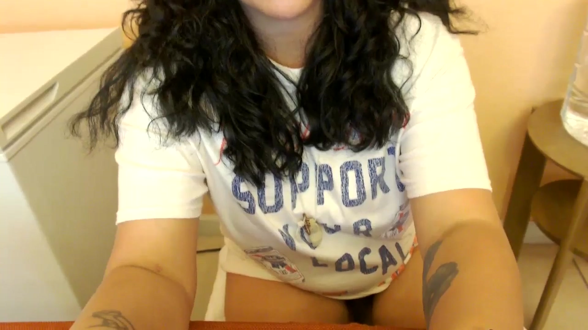 Gallery image thumbnail from MickaylaStar's myfreecams stream on, 03/10/2025, 18:23 image 17 of 20