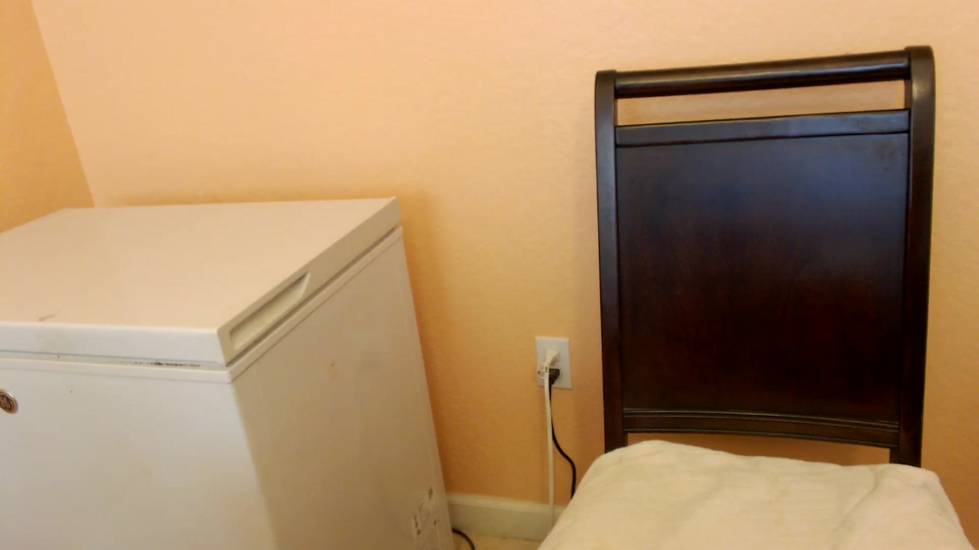 Gallery image thumbnail from MickaylaStar's myfreecams stream on, 03/10/2025, 18:23 image 15 of 20
