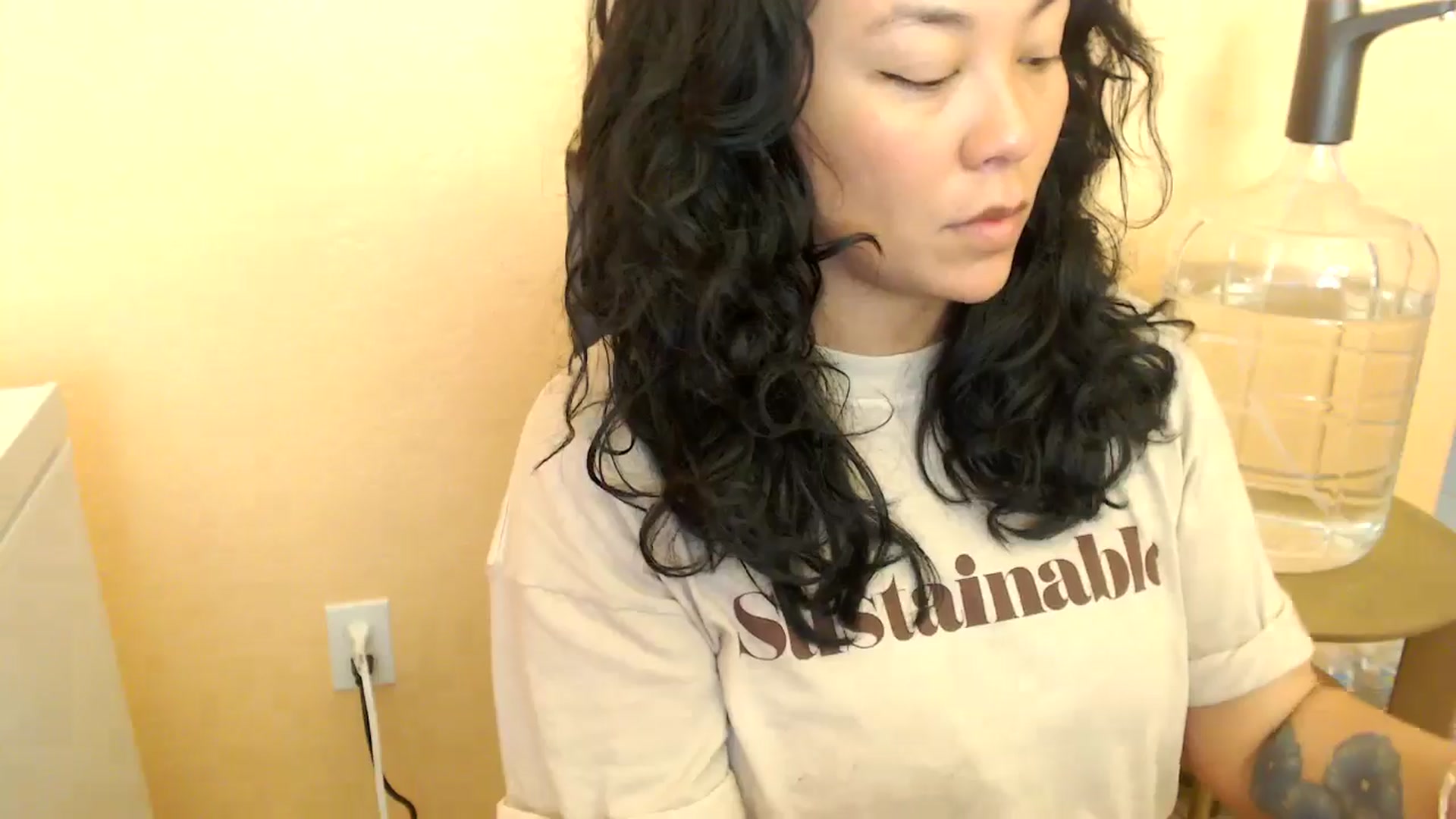 Gallery image thumbnail from MickaylaStar's myfreecams stream on, 03/13/2025, 15:58 image 14 of 20