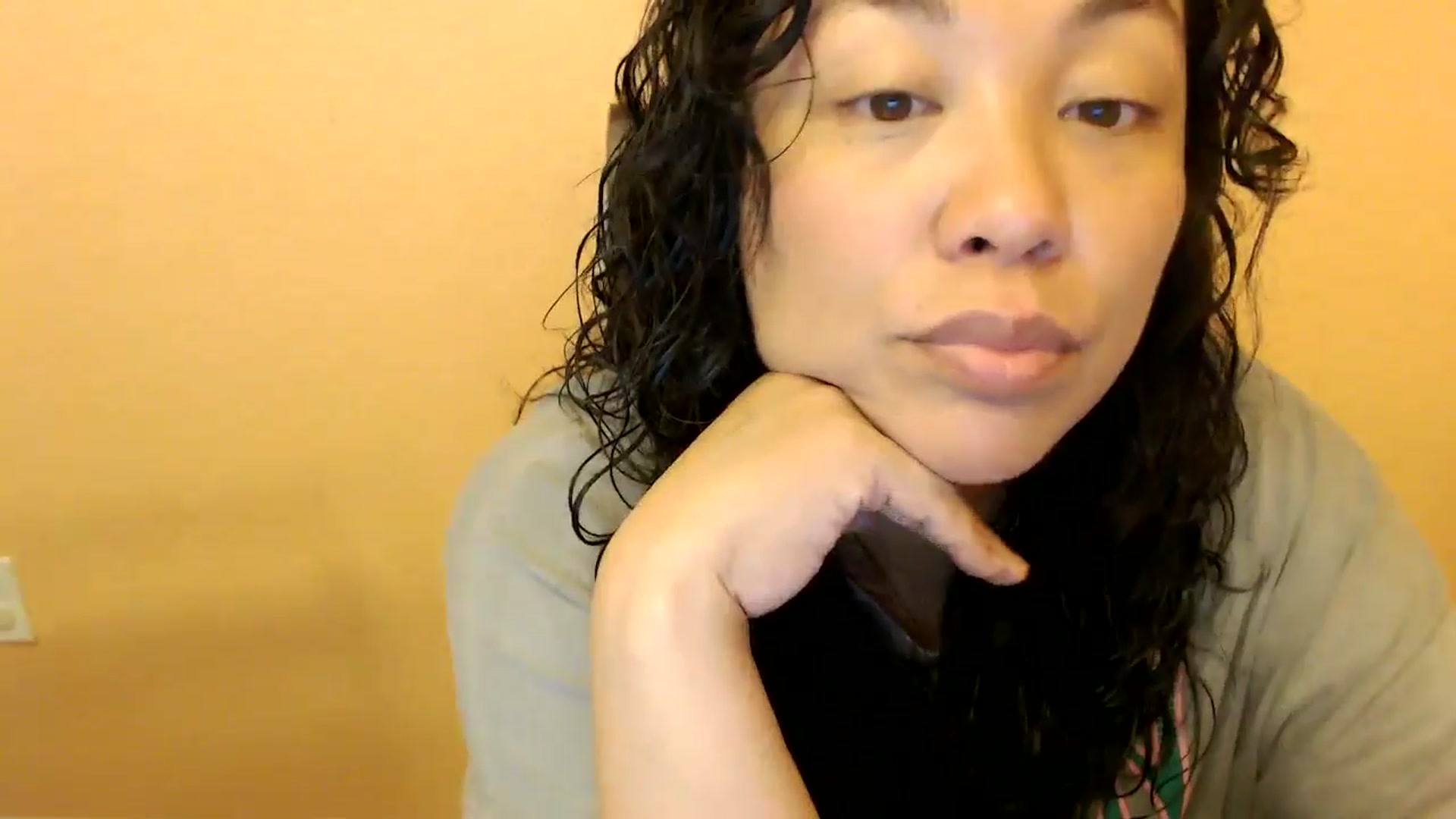 Gallery image thumbnail from MickaylaStar's myfreecams stream on, 03/15/2025, 17:39 image 9 of 20