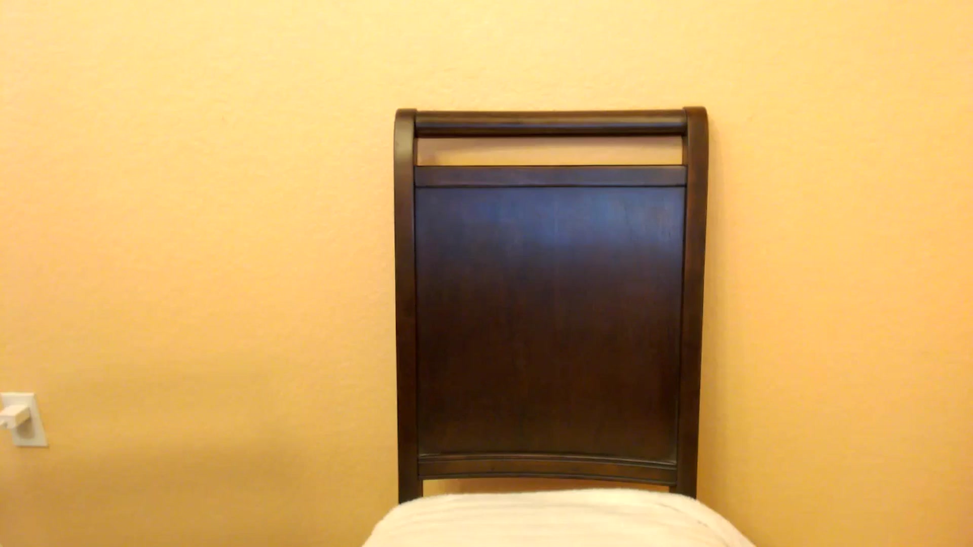 Gallery image thumbnail from MickaylaStar's myfreecams stream on, 03/17/2025, 17:25 image 17 of 20