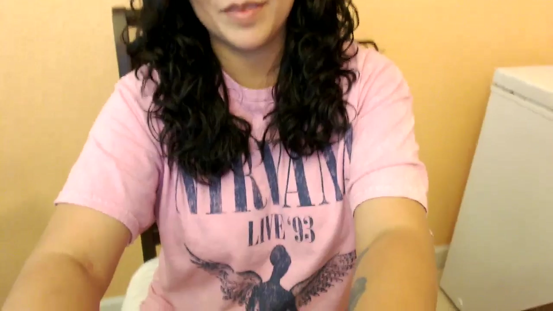 Gallery image thumbnail from MickaylaStar's myfreecams stream on, 03/18/2025, 16:24 image 5 of 20