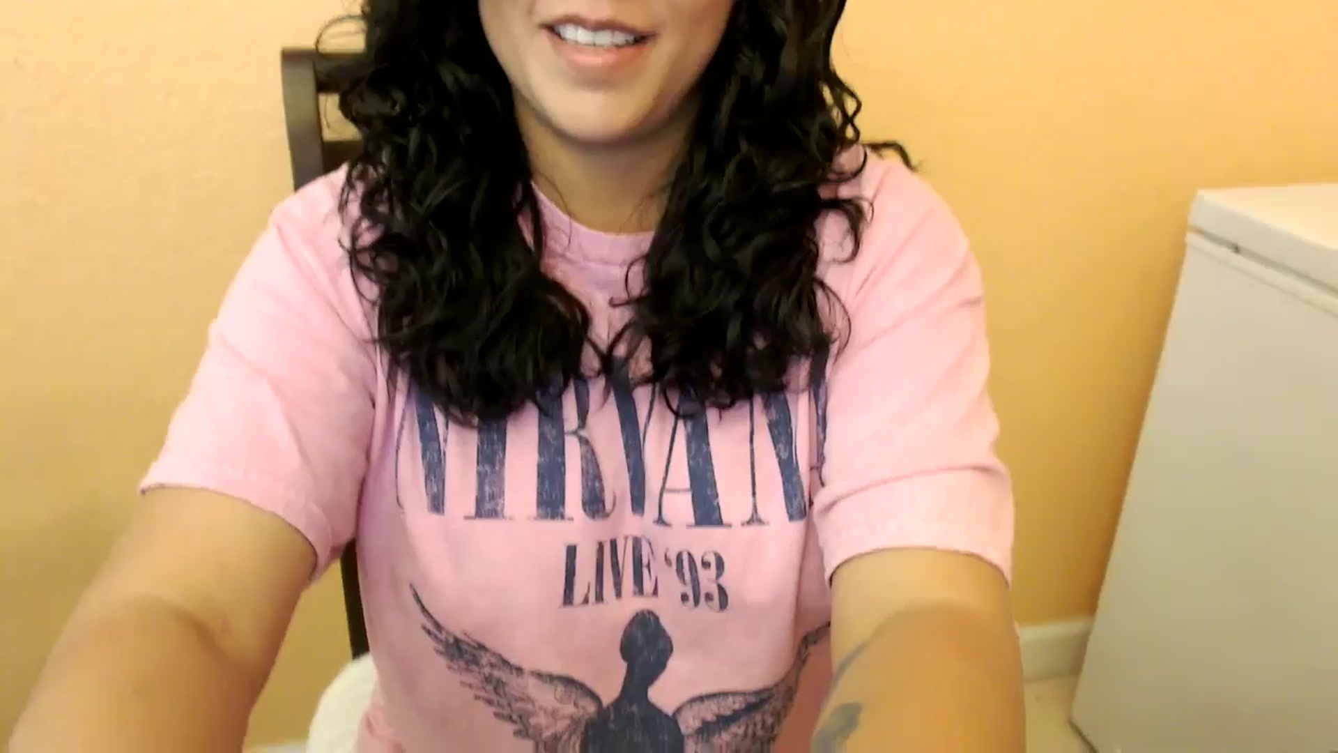 Gallery image thumbnail from MickaylaStar's myfreecams stream on, 03/18/2025, 16:24 image 3 of 20
