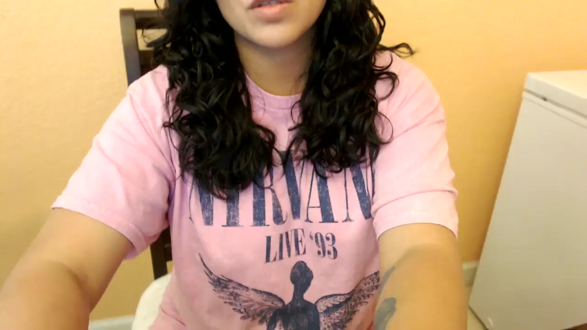 Gallery image thumbnail from MickaylaStar's myfreecams stream on, 03/18/2025, 16:24 image 1 of 20