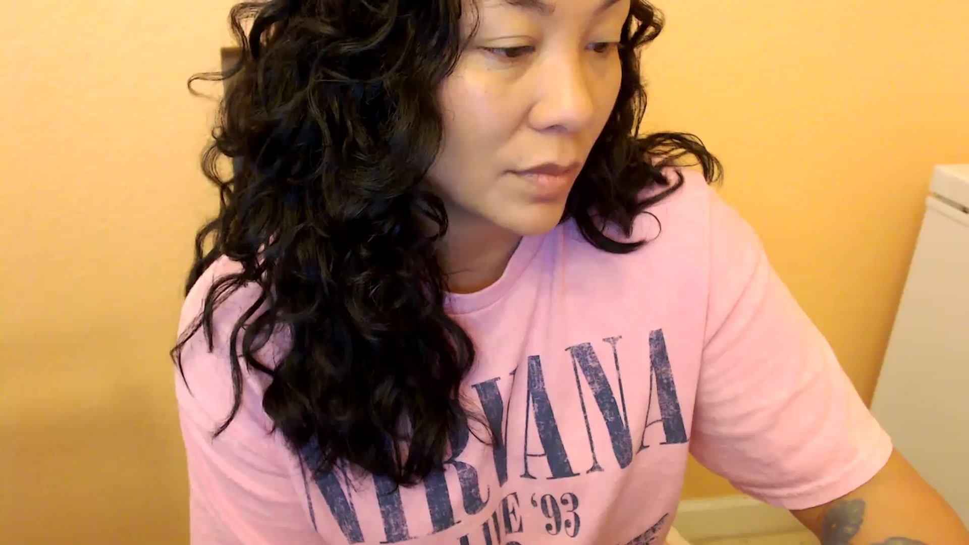 Gallery image thumbnail from MickaylaStar's myfreecams stream on, 03/18/2025, 18:49 image 15 of 20