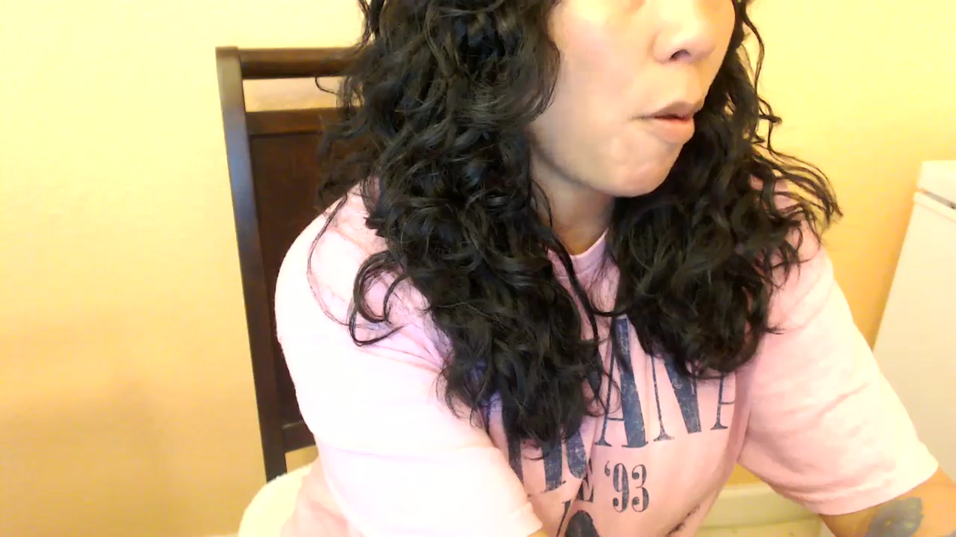 Gallery image thumbnail from MickaylaStar's myfreecams stream on, 03/18/2025, 18:49 image 5 of 20