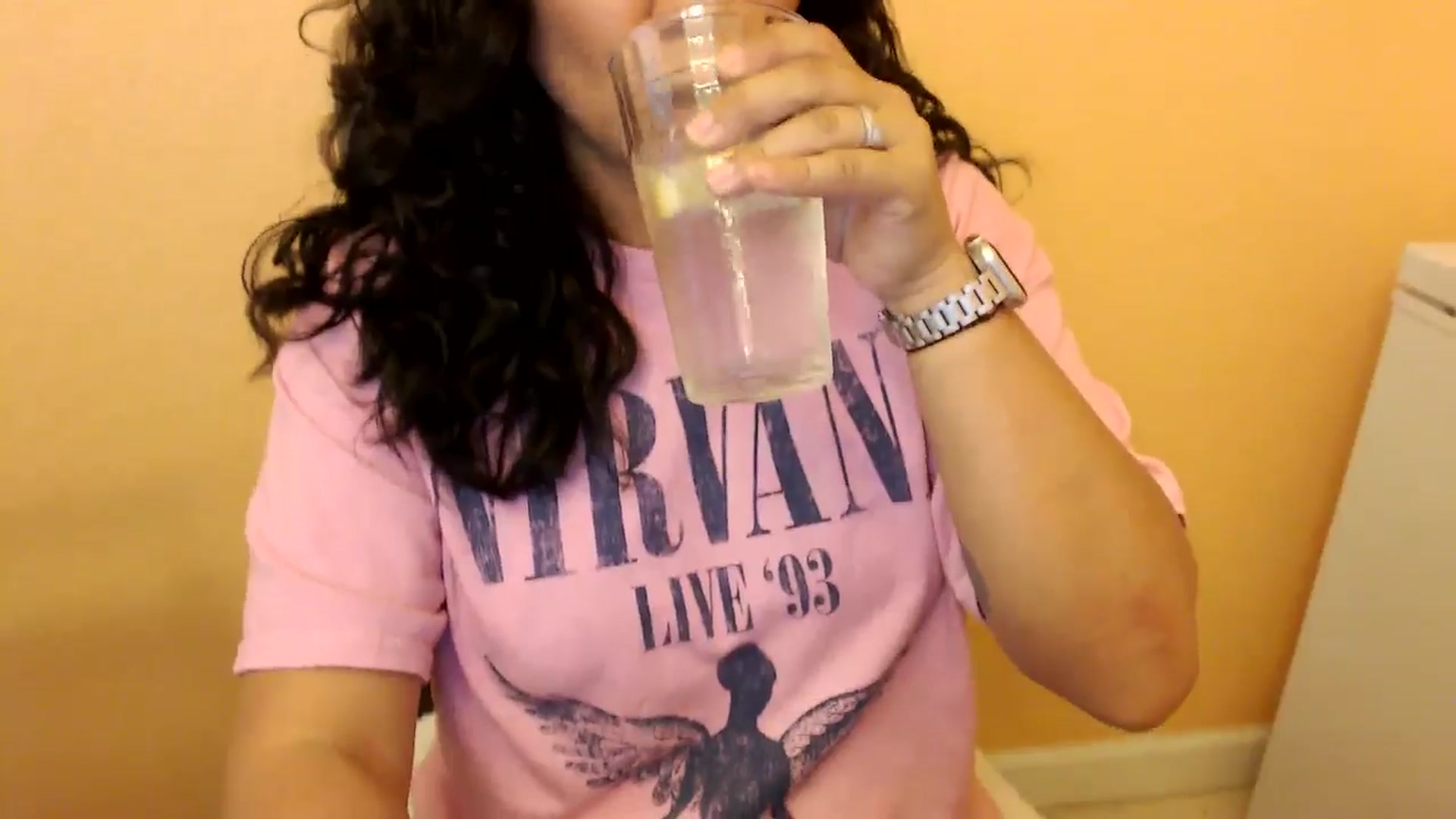 Gallery image thumbnail from MickaylaStar's myfreecams stream on, 03/18/2025, 18:49 image 12 of 20