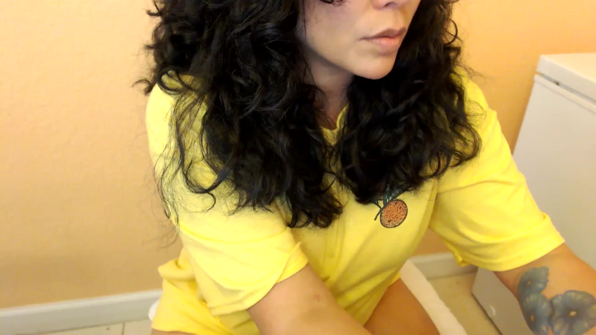 Gallery image thumbnail from MickaylaStar's myfreecams stream on, 03/21/2025, 19:06 image 12 of 20