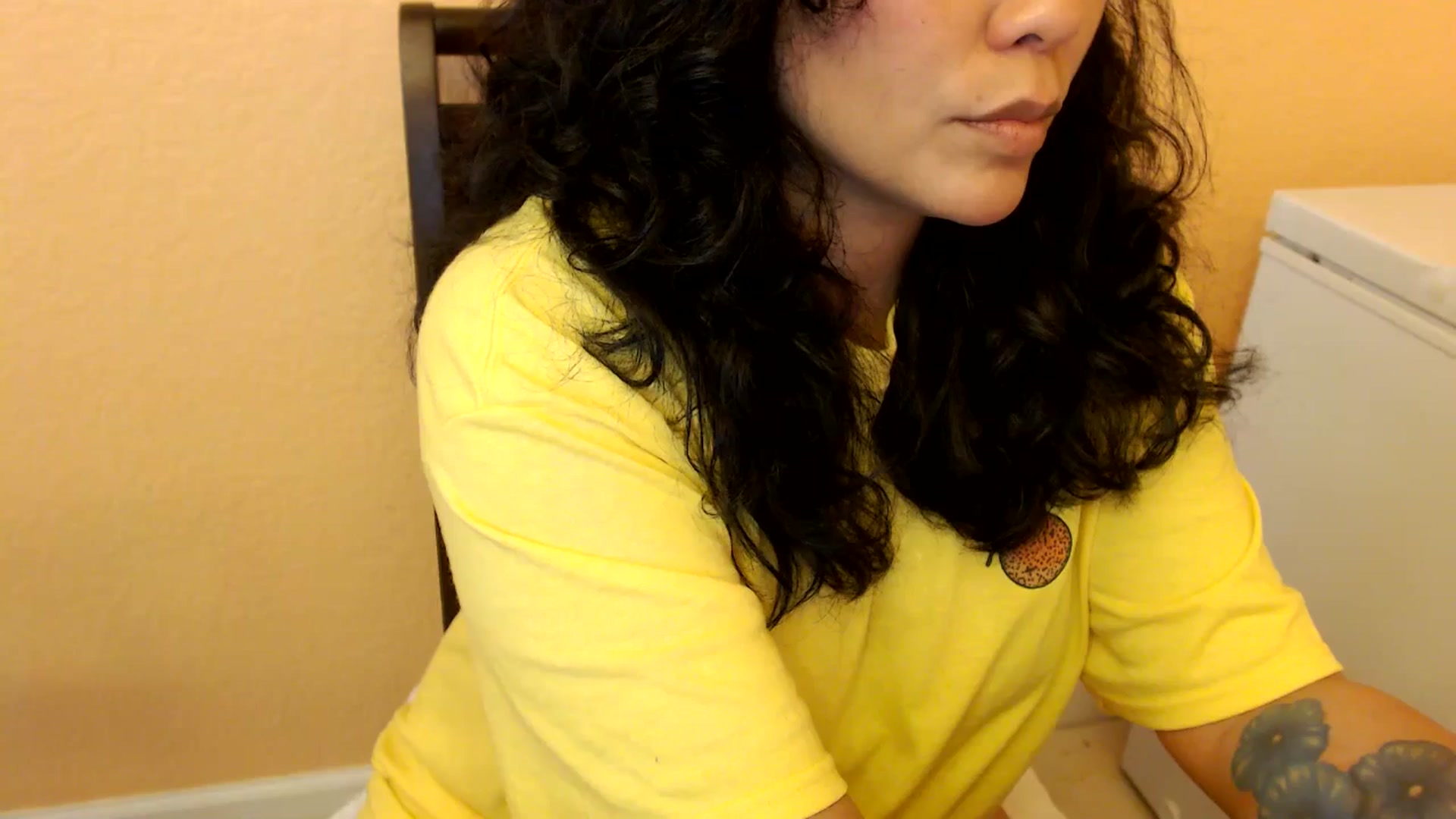Gallery image thumbnail from MickaylaStar's myfreecams stream on, 03/21/2025, 19:06 image 4 of 20